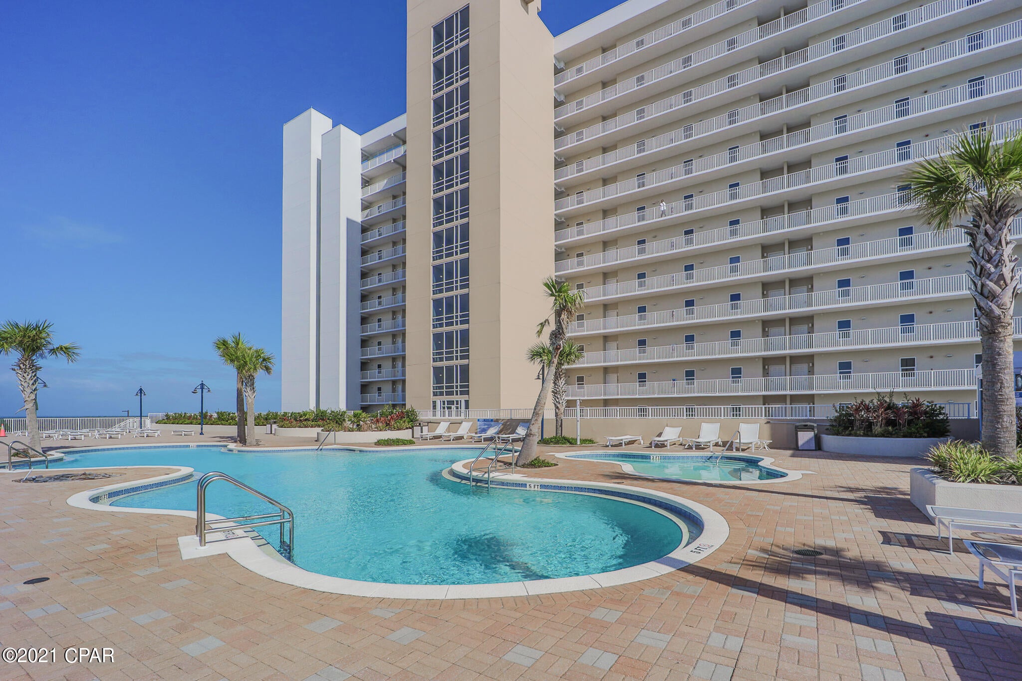 Laketown Wharf - Residential