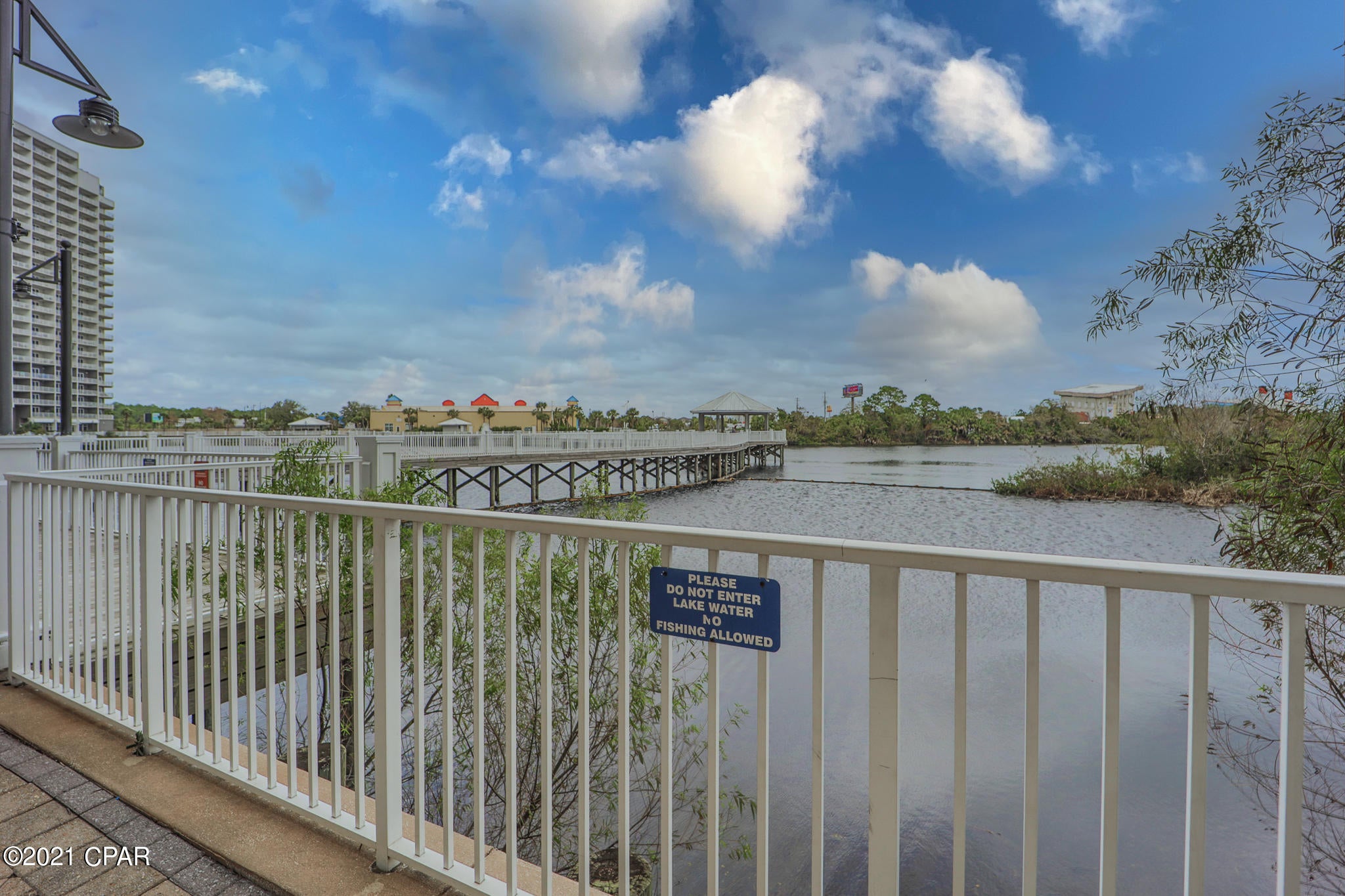 Laketown Wharf - Residential