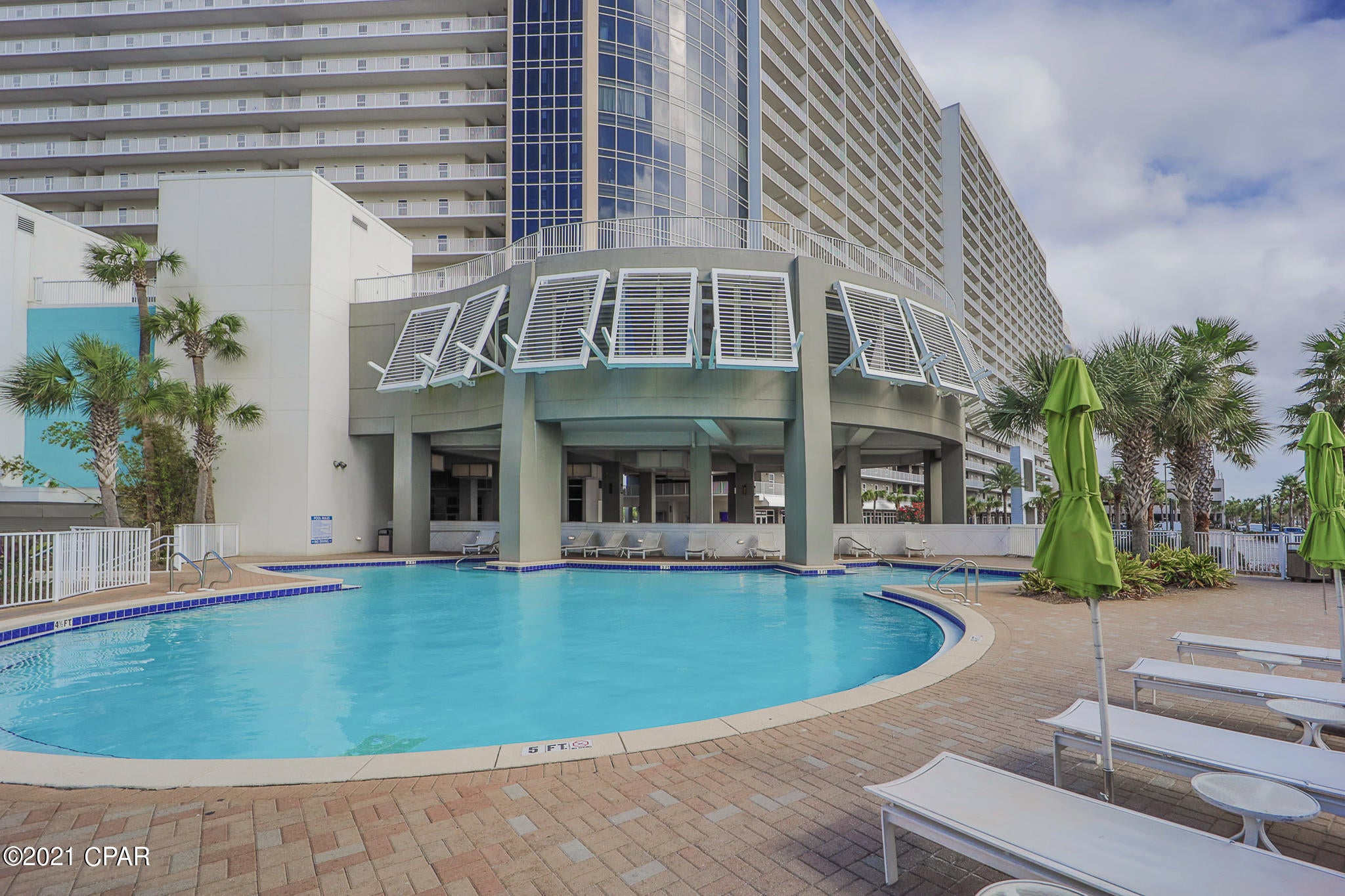 Laketown Wharf - Residential
