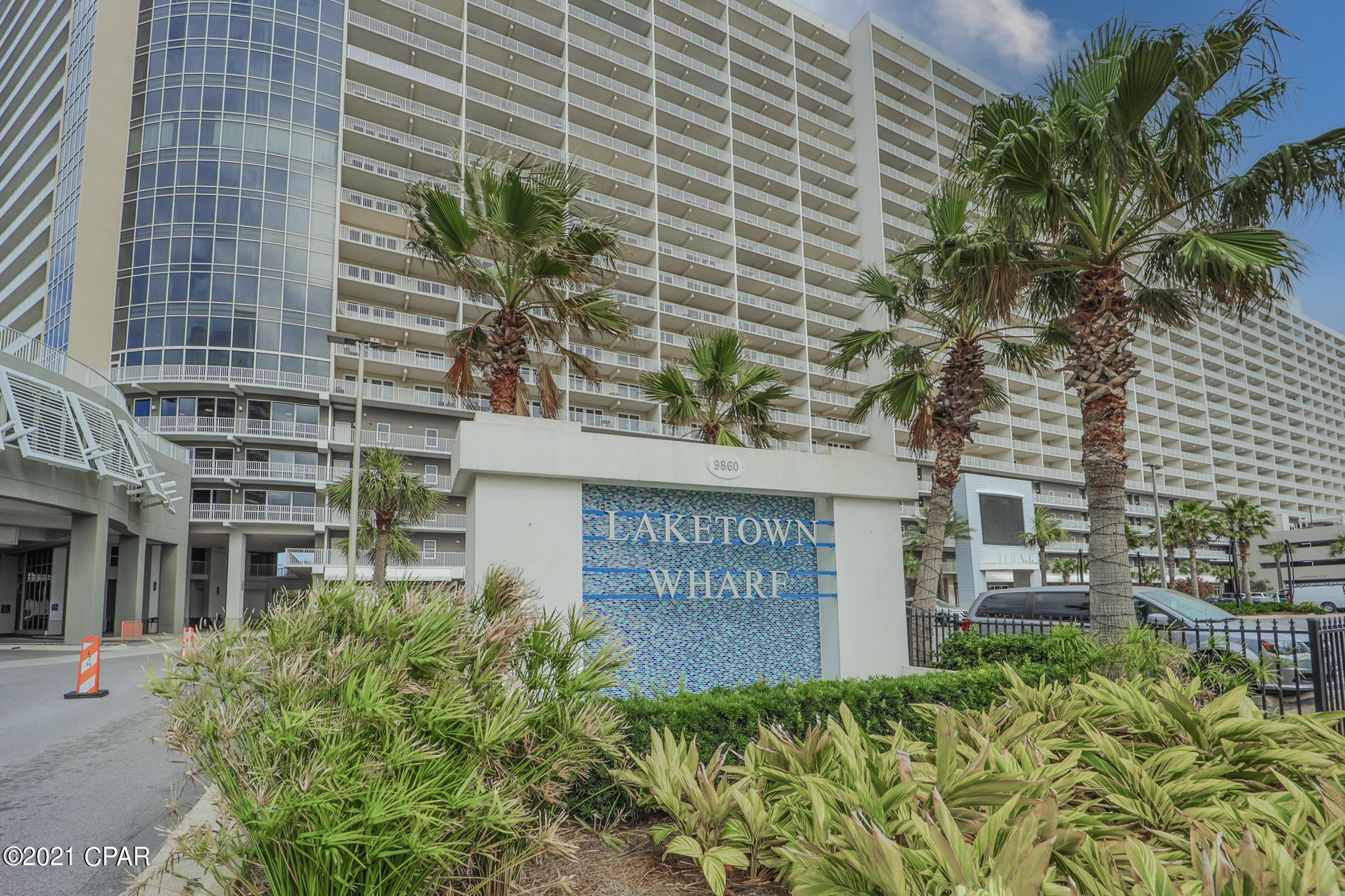 One of the best views in the building from this 19th-floor unit of Laketown Wharf! Amazing gulf views from the master bedroom and living room! 1BD/2BA with bunk beds. 9ft Ceilings, 1,047 sqft., this unit comes fully furnished and turn-key. Resort-life with awesome restaurants (Juan Taco, The Wharf, and Lorrie Morgan's Spicy Hot Chicken Coop) and shops on the ground level along with the 52,000 sqft. of lakefront Boardwalk and a nightly fountain & light show. Reasonable HOA fees of $473 a month that includes water, sewer, cable/TV, pest control plus amenities such as gated beach access, 5 community pools (1 heated year-round), kids Playground hot tubs, mini-golf, Splash Bar & Grill, fitness center with gulf views, 2 covered parking garages.