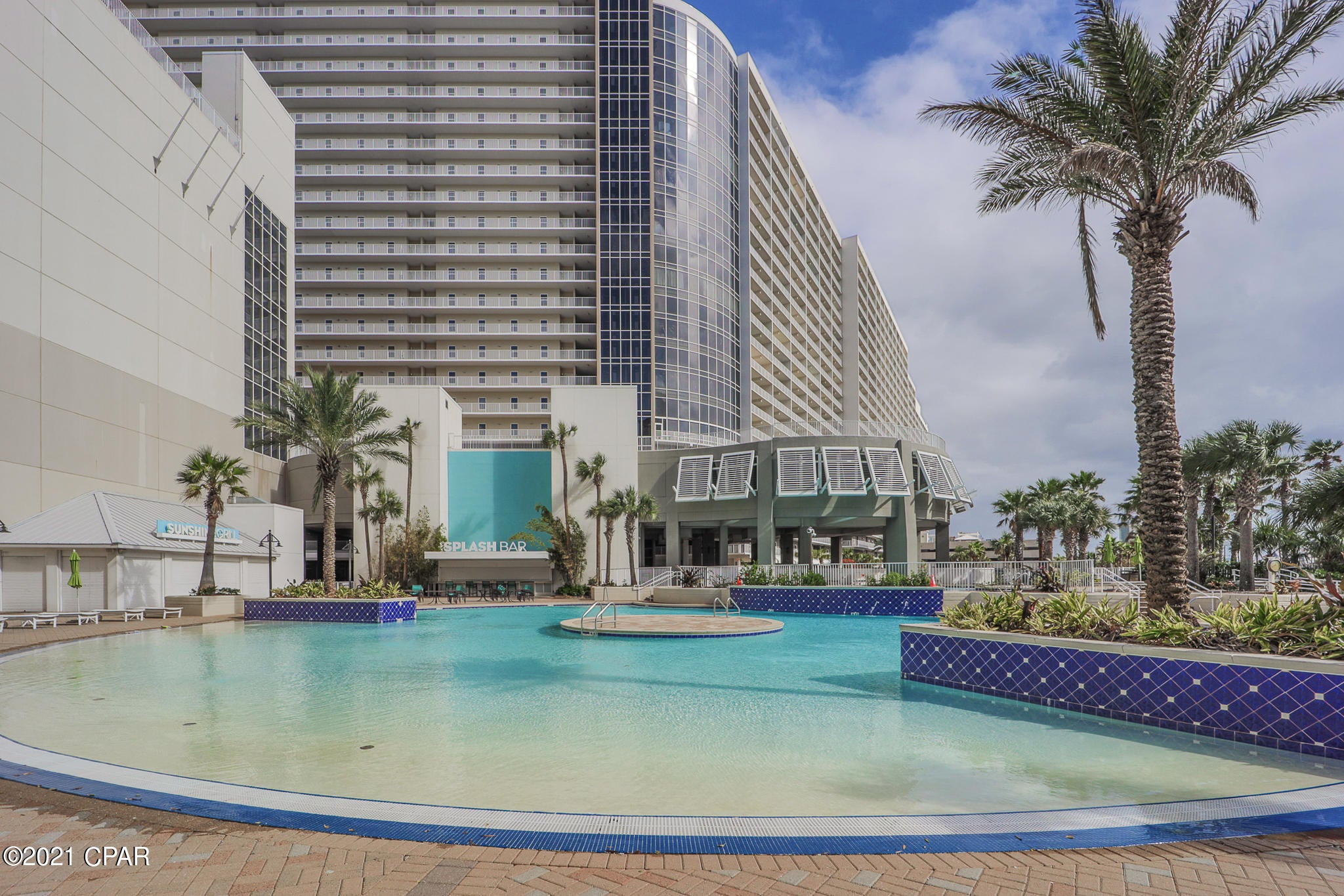 Laketown Wharf - Residential