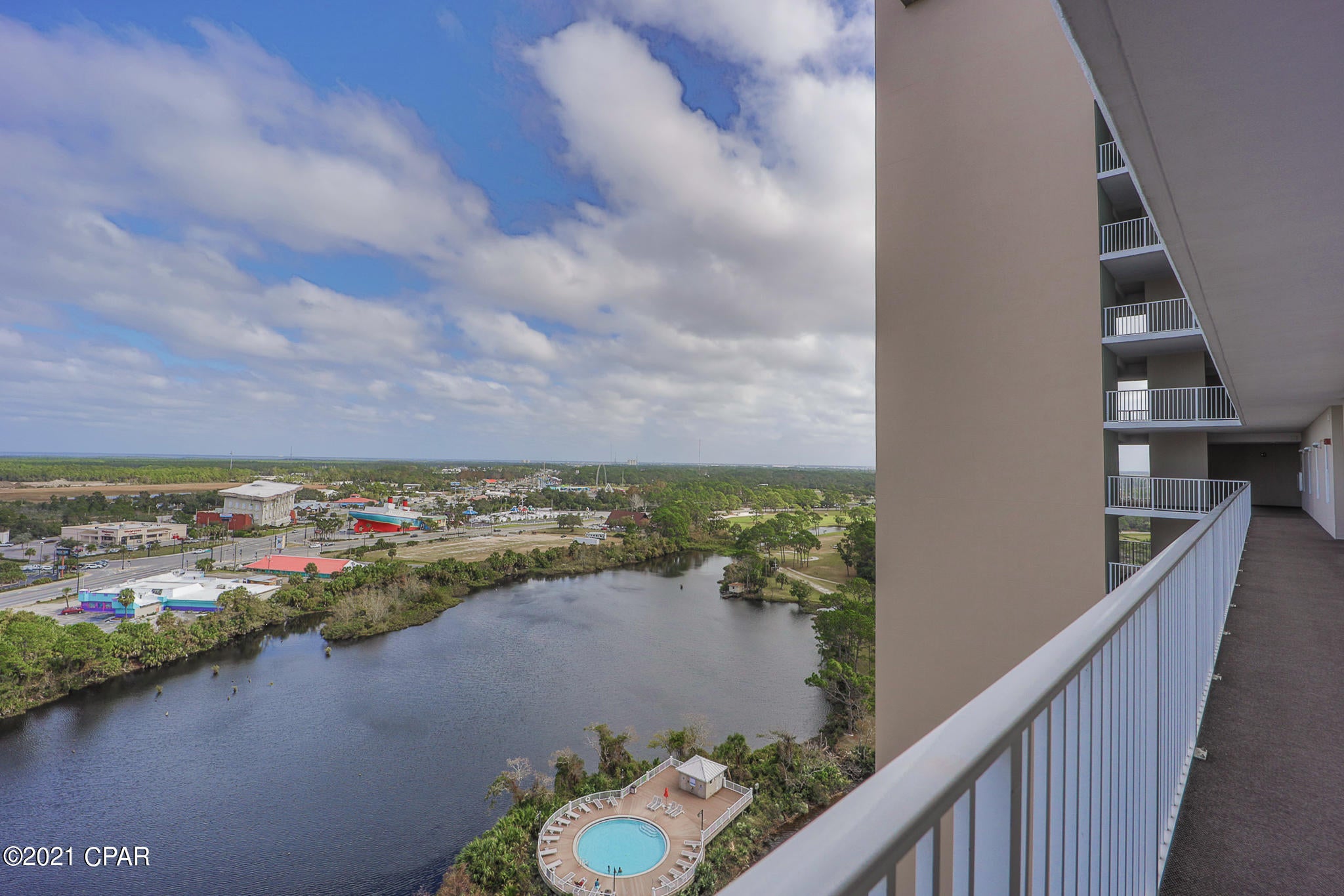 Laketown Wharf - Residential