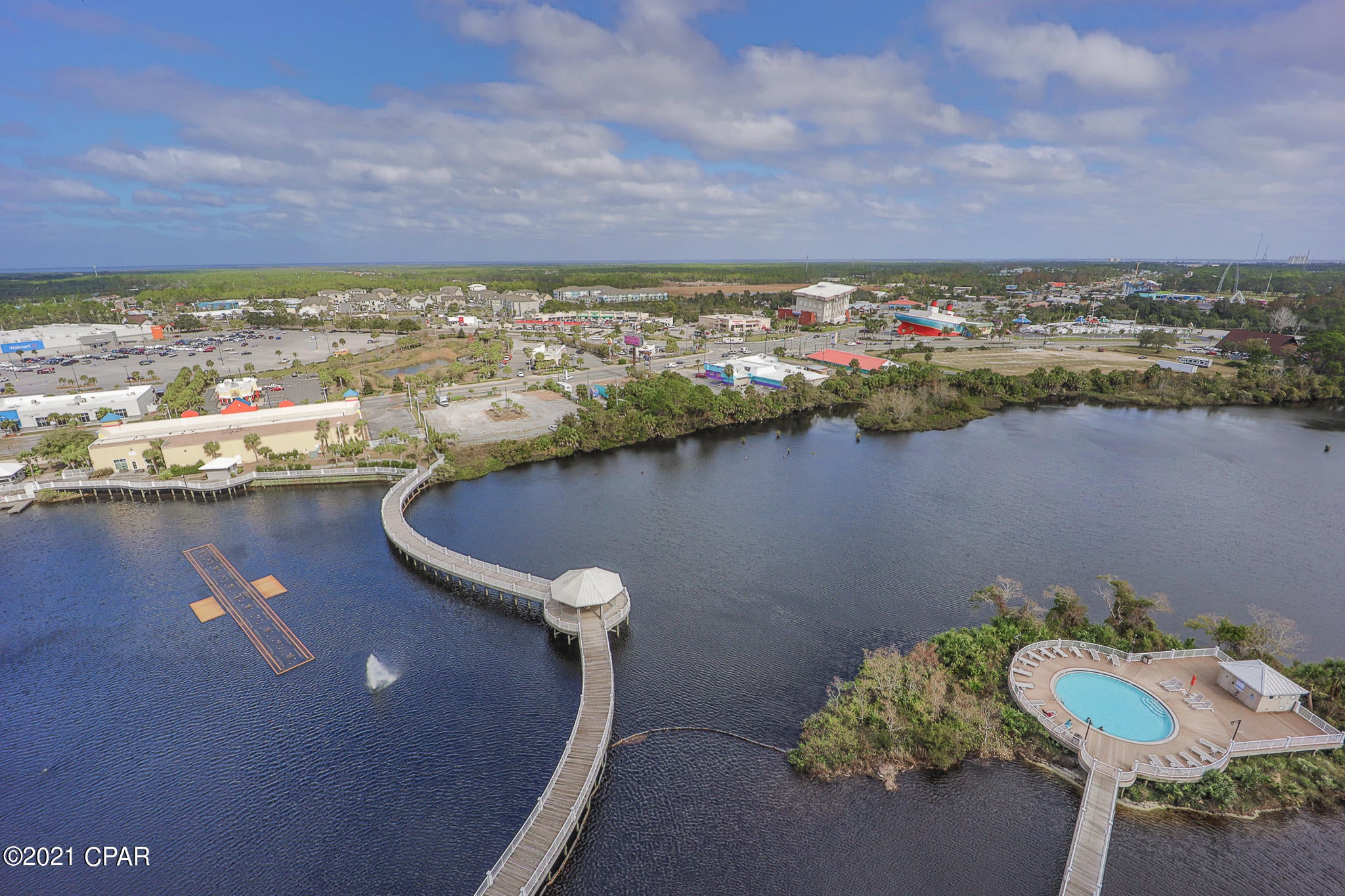 Laketown Wharf - Residential