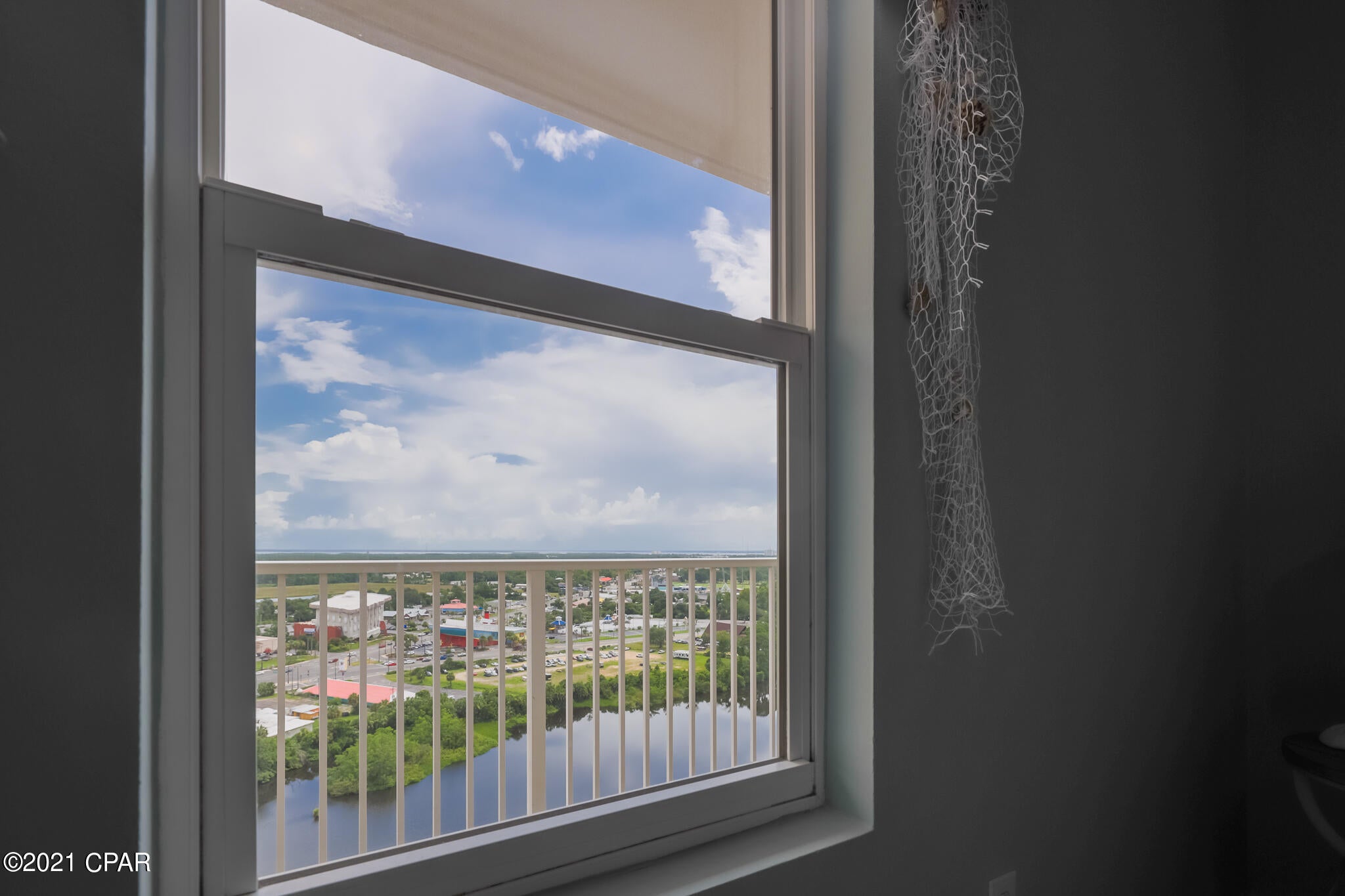 Laketown Wharf - Residential