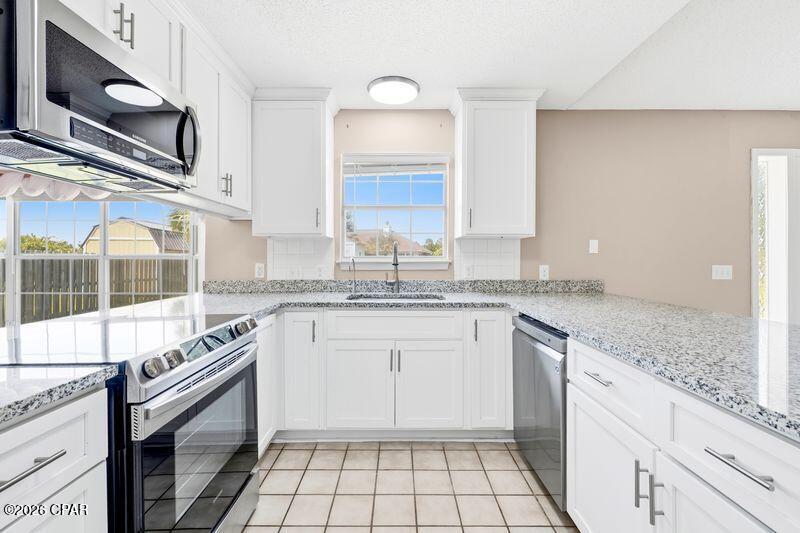Mowat Highlands Ph IV - Residential