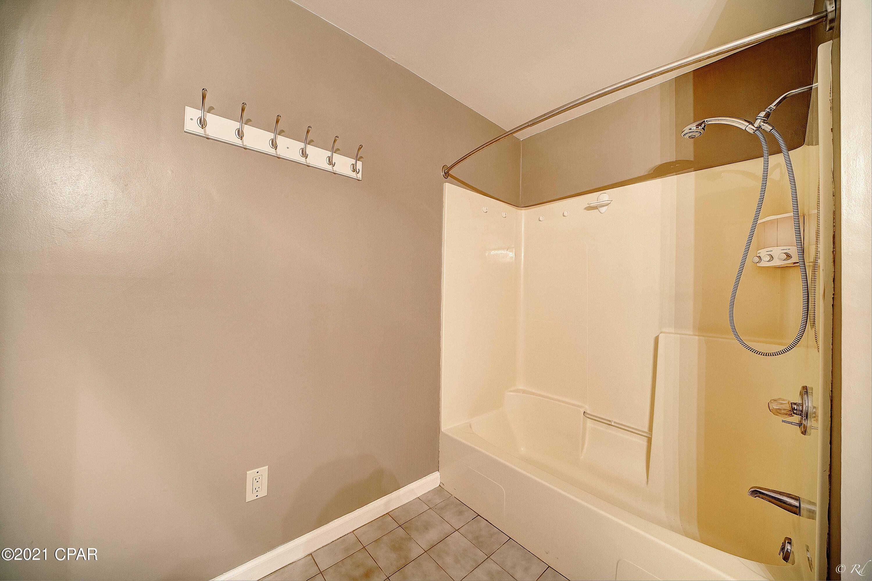 Forest Park East U-3 - Residential
