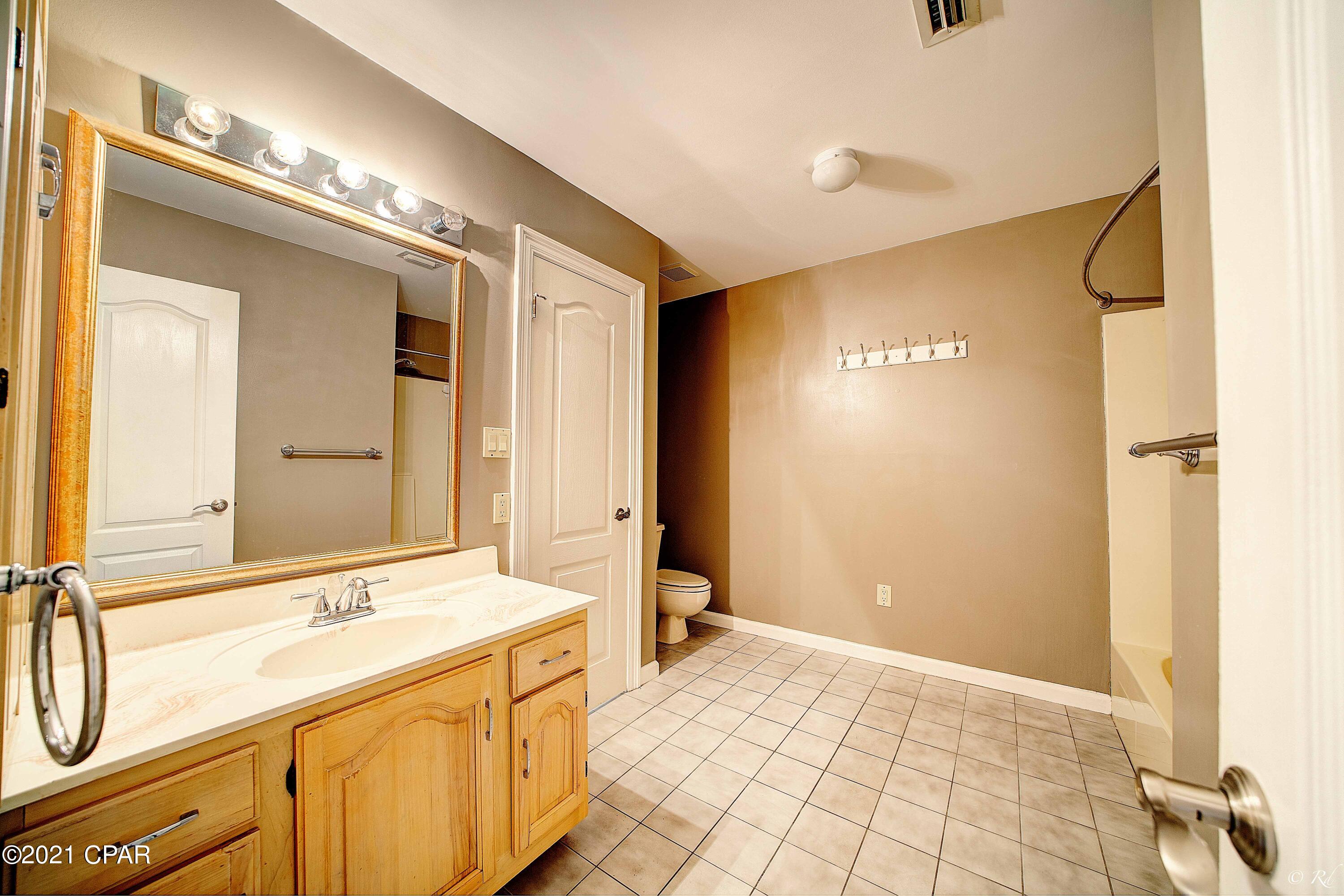 Forest Park East U-3 - Residential