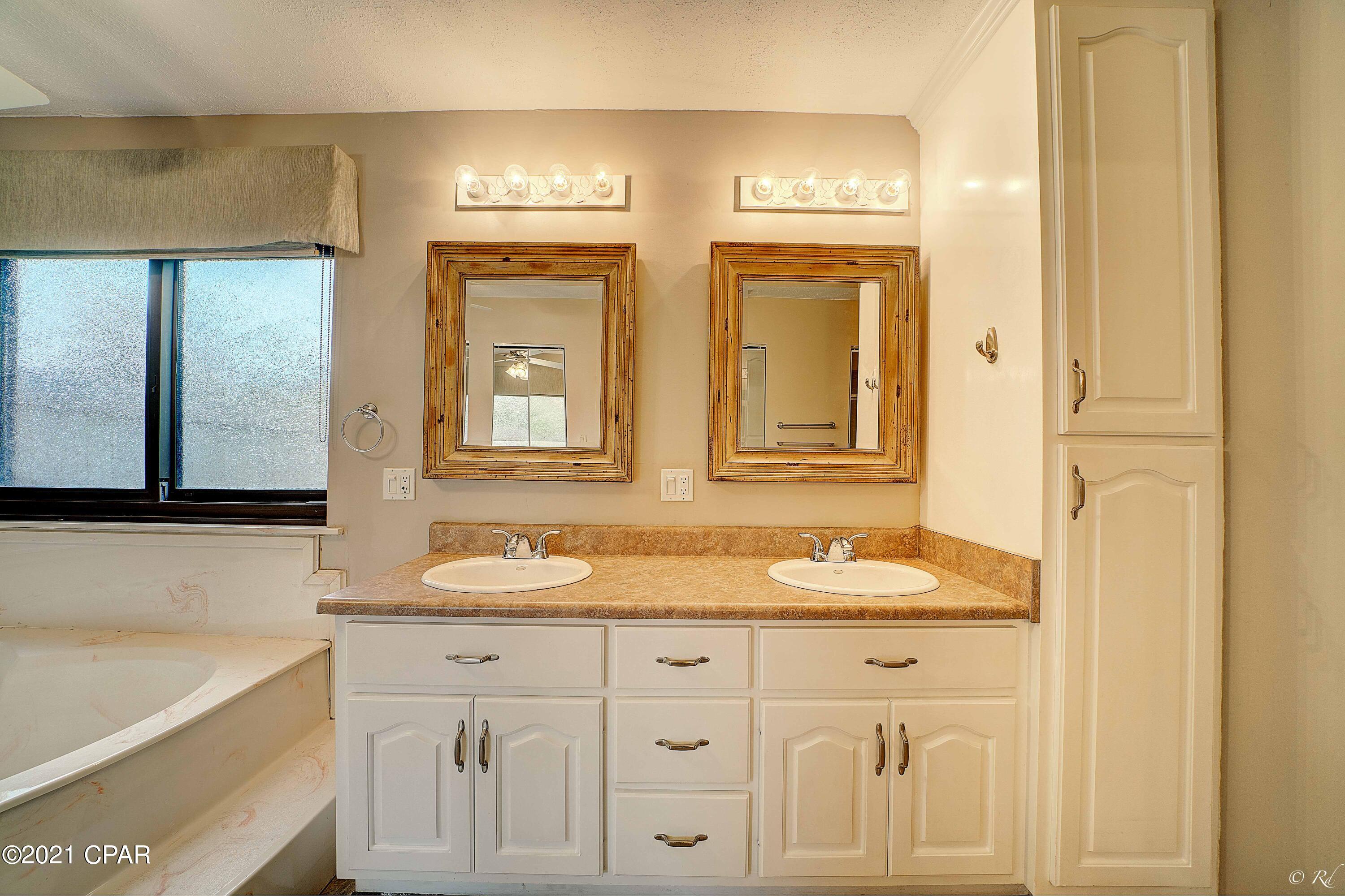 Forest Park East U-3 - Residential