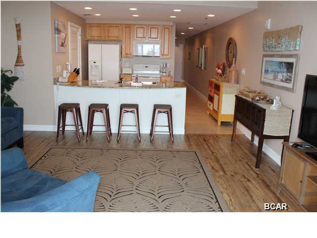 Splash Condo - Residential