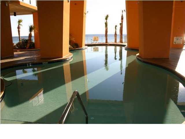 Splash Condo - Residential