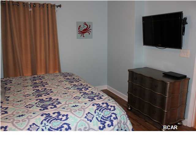 Splash Condo - Residential