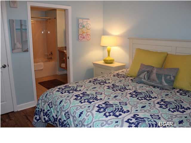 Splash Condo - Residential