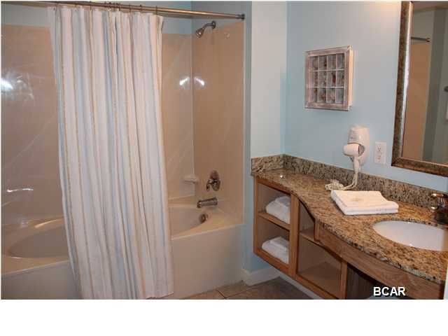 Splash Condo - Residential