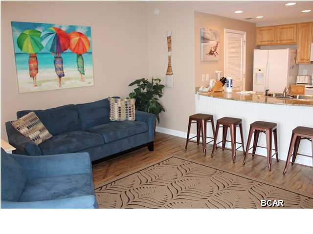 Splash Condo - Residential