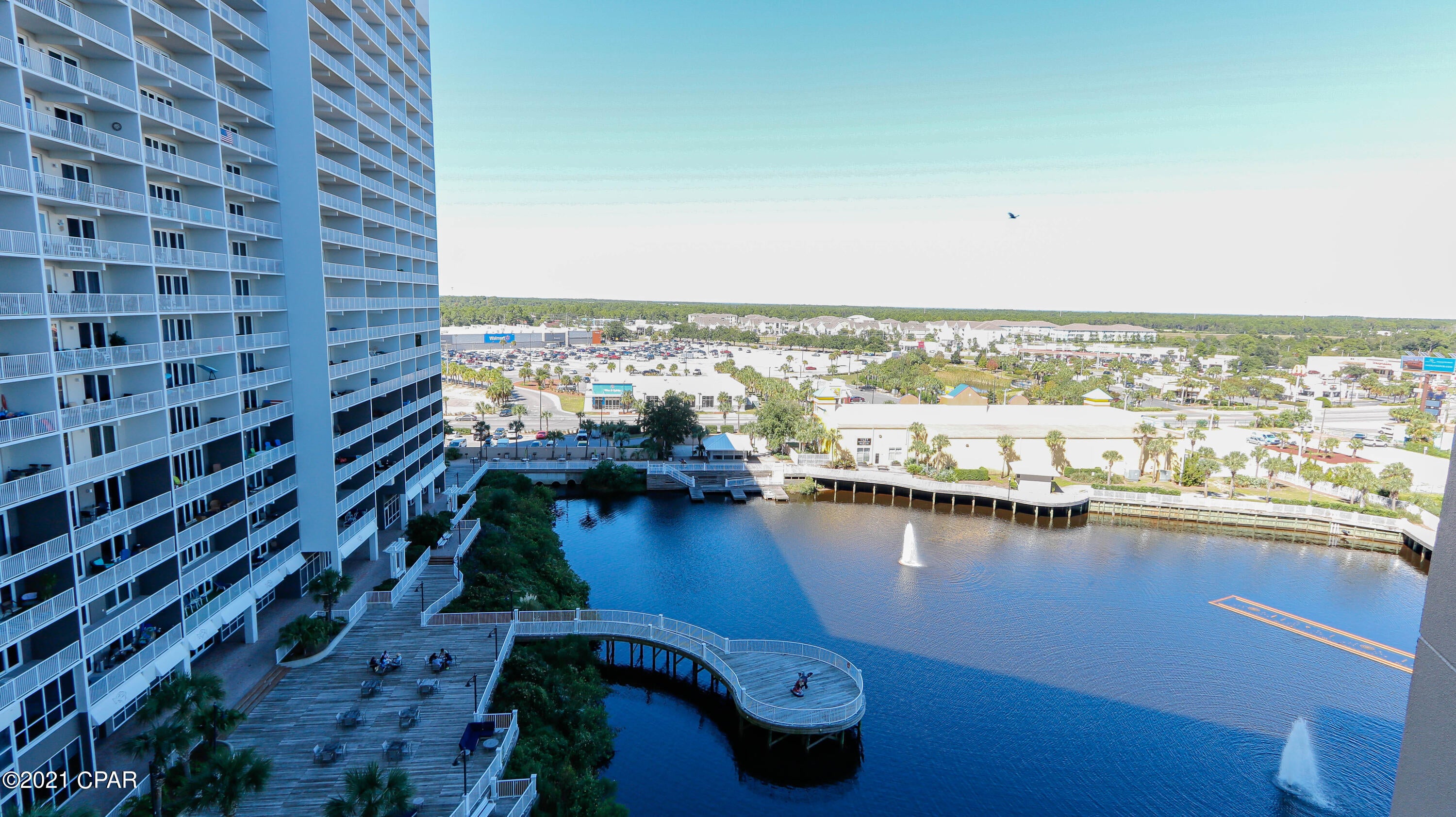 Laketown Wharf - Residential