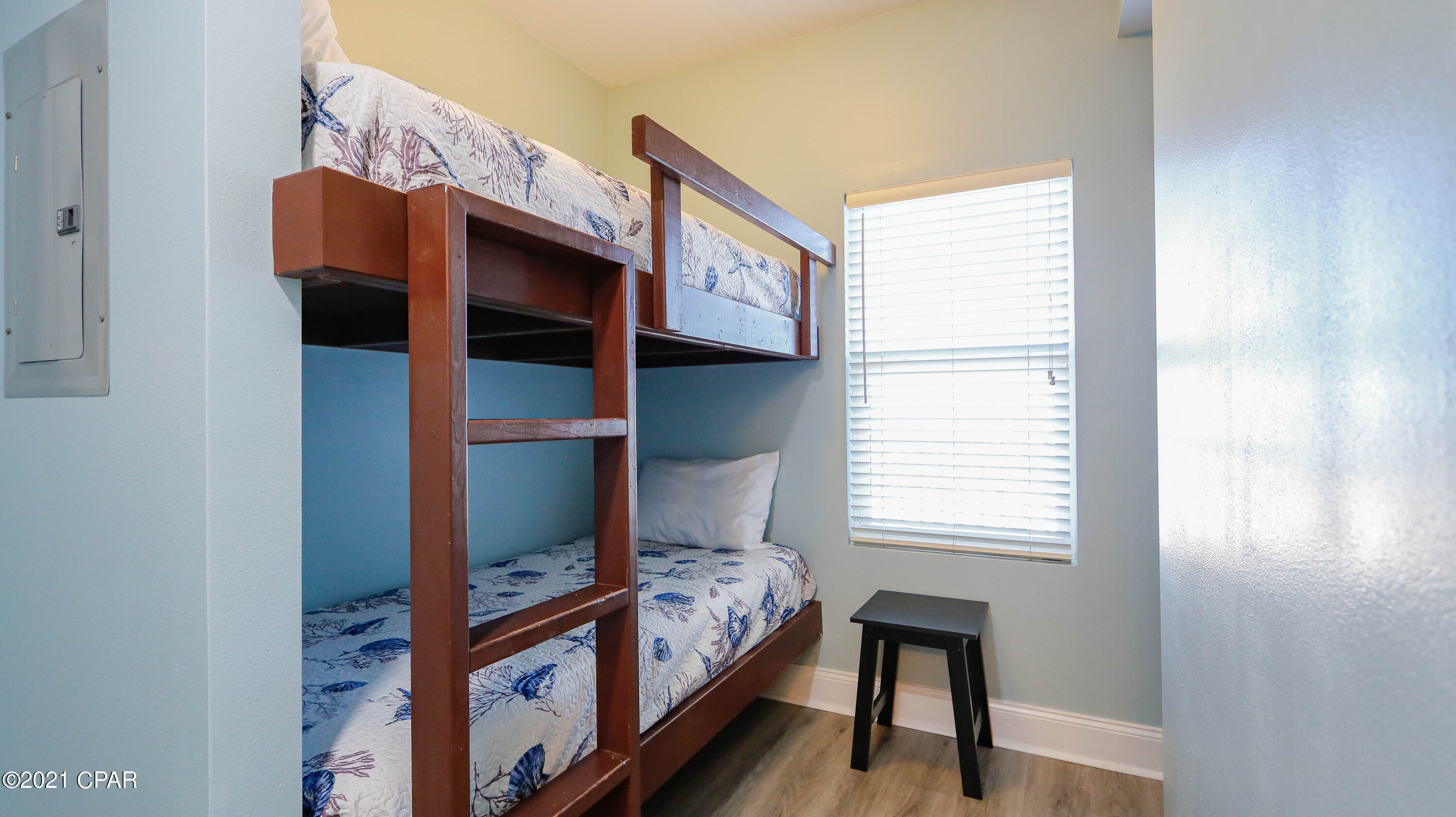 Laketown Wharf - Residential