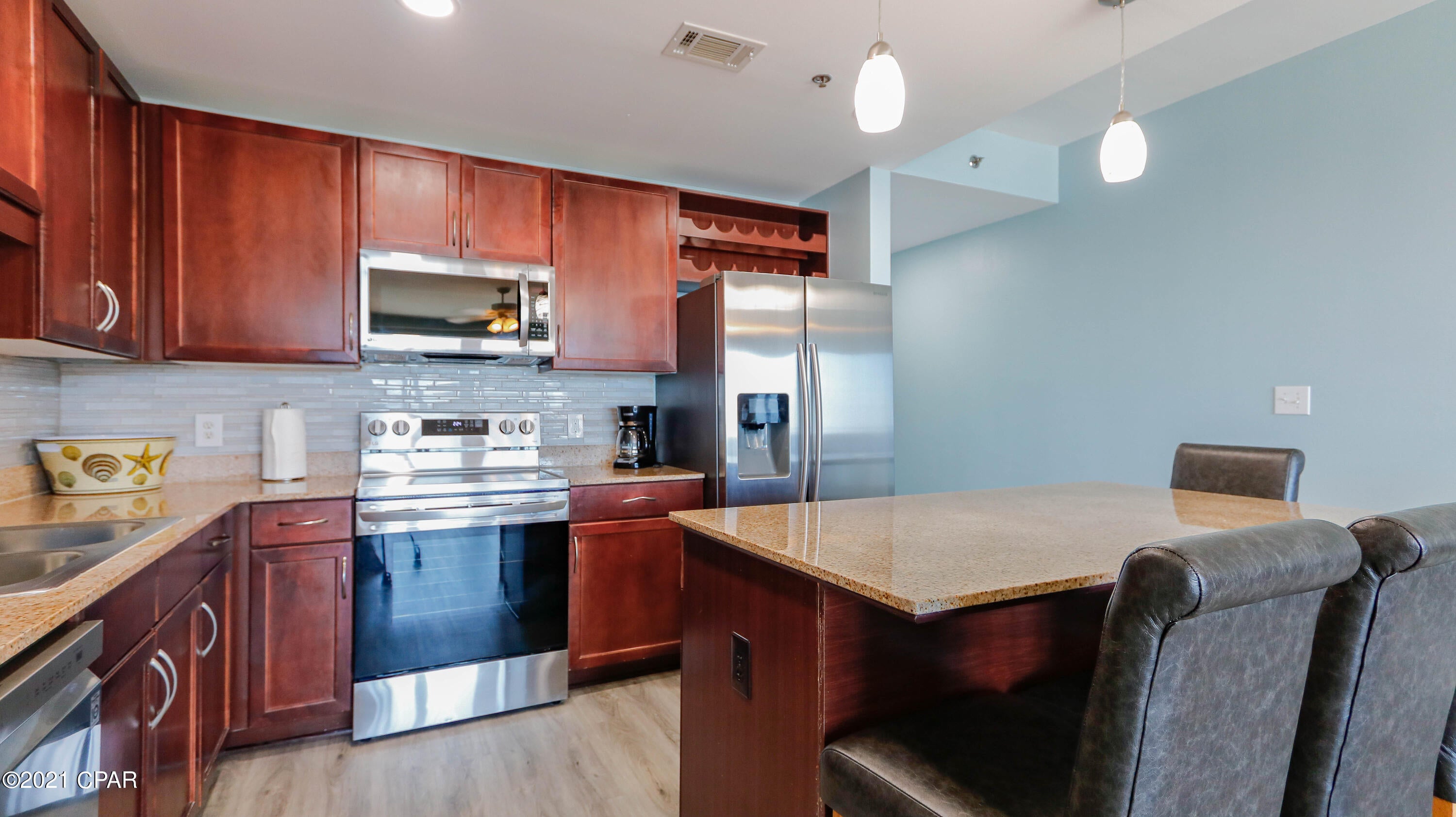 Laketown Wharf - Residential