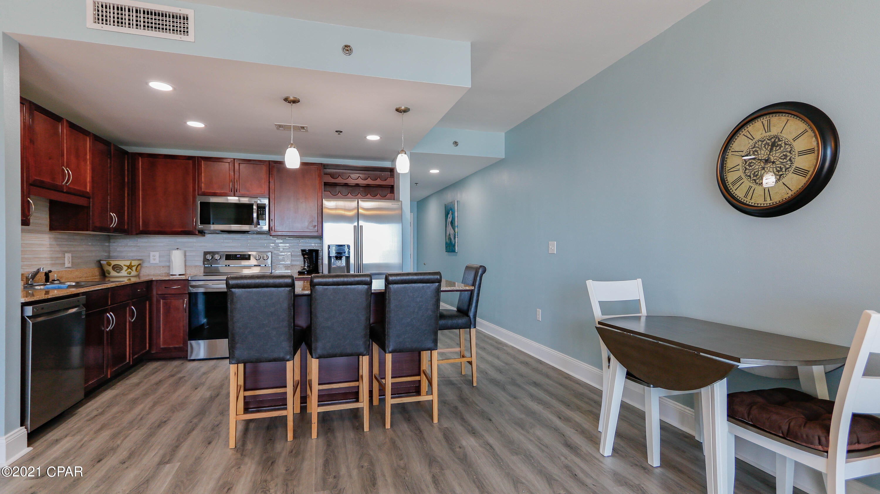 Laketown Wharf - Residential