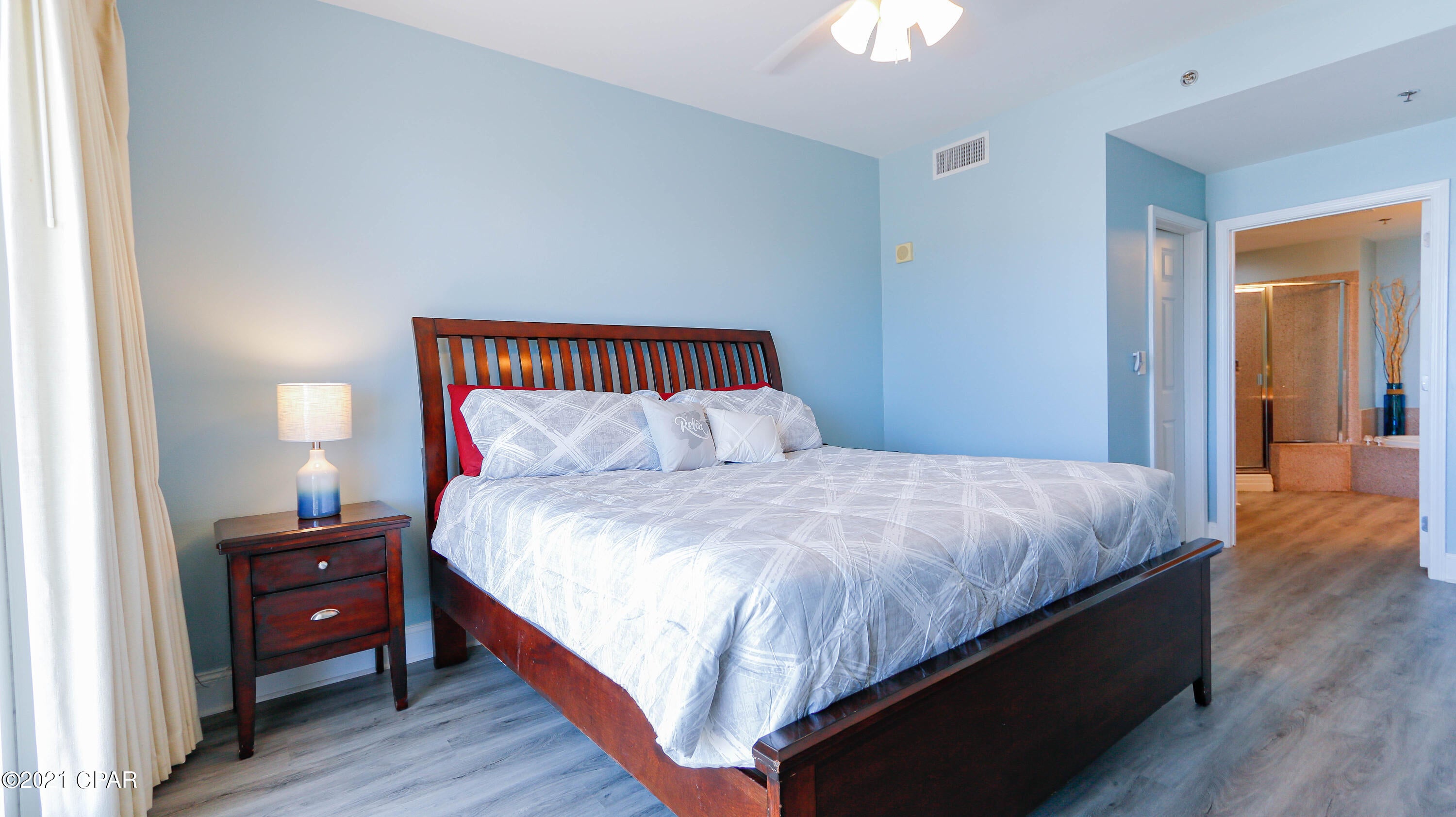 Laketown Wharf - Residential