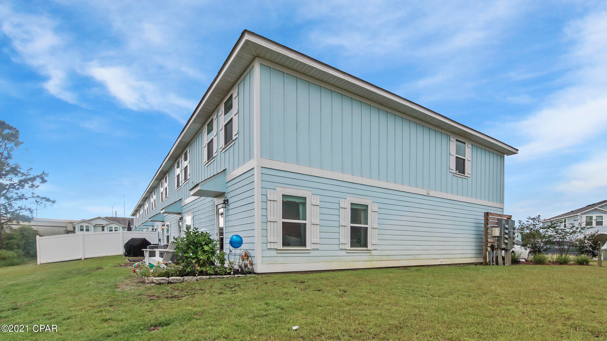 Hathaway Townhomes - Residential