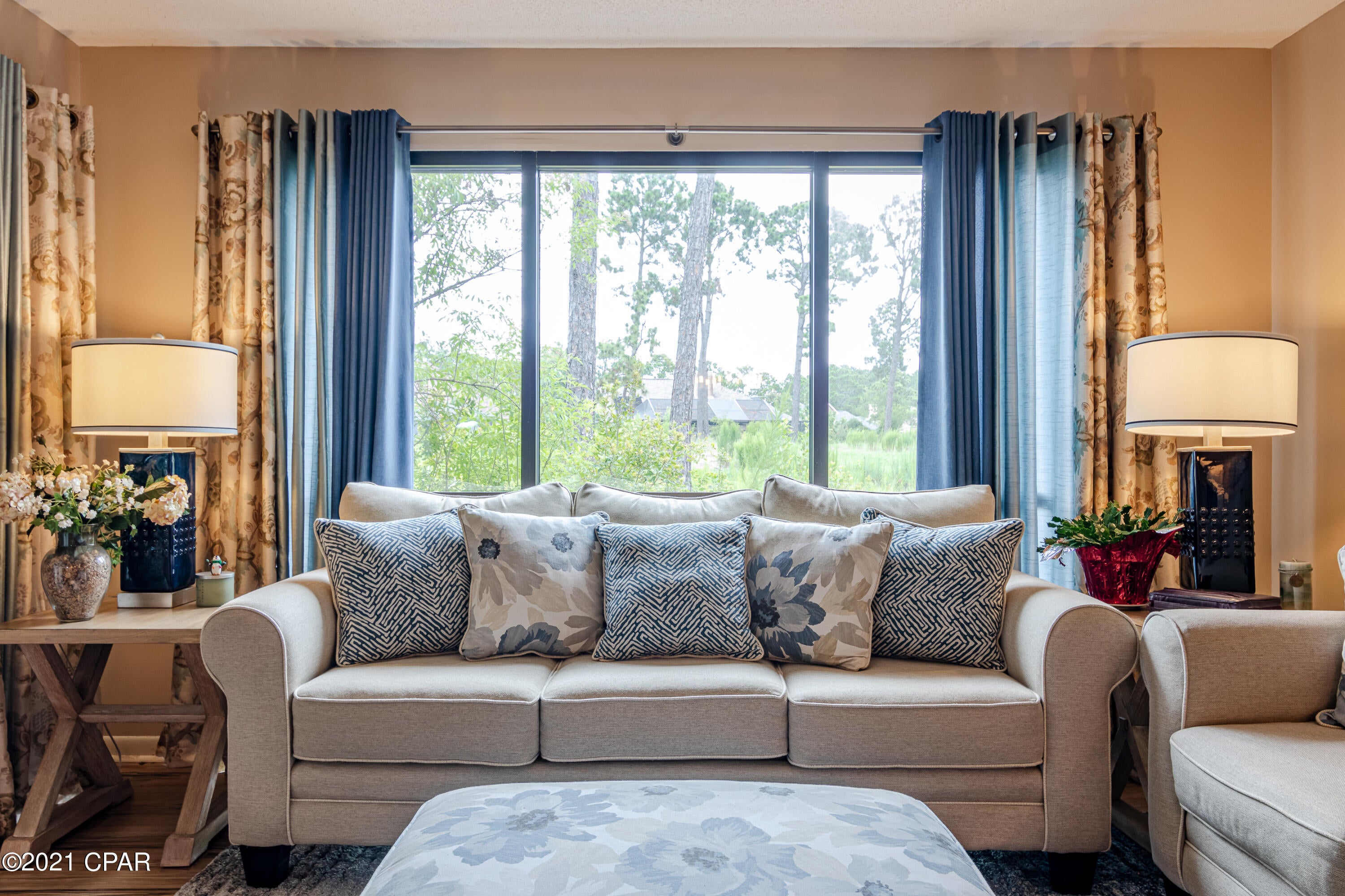 Hombre Golf Village - Residential
