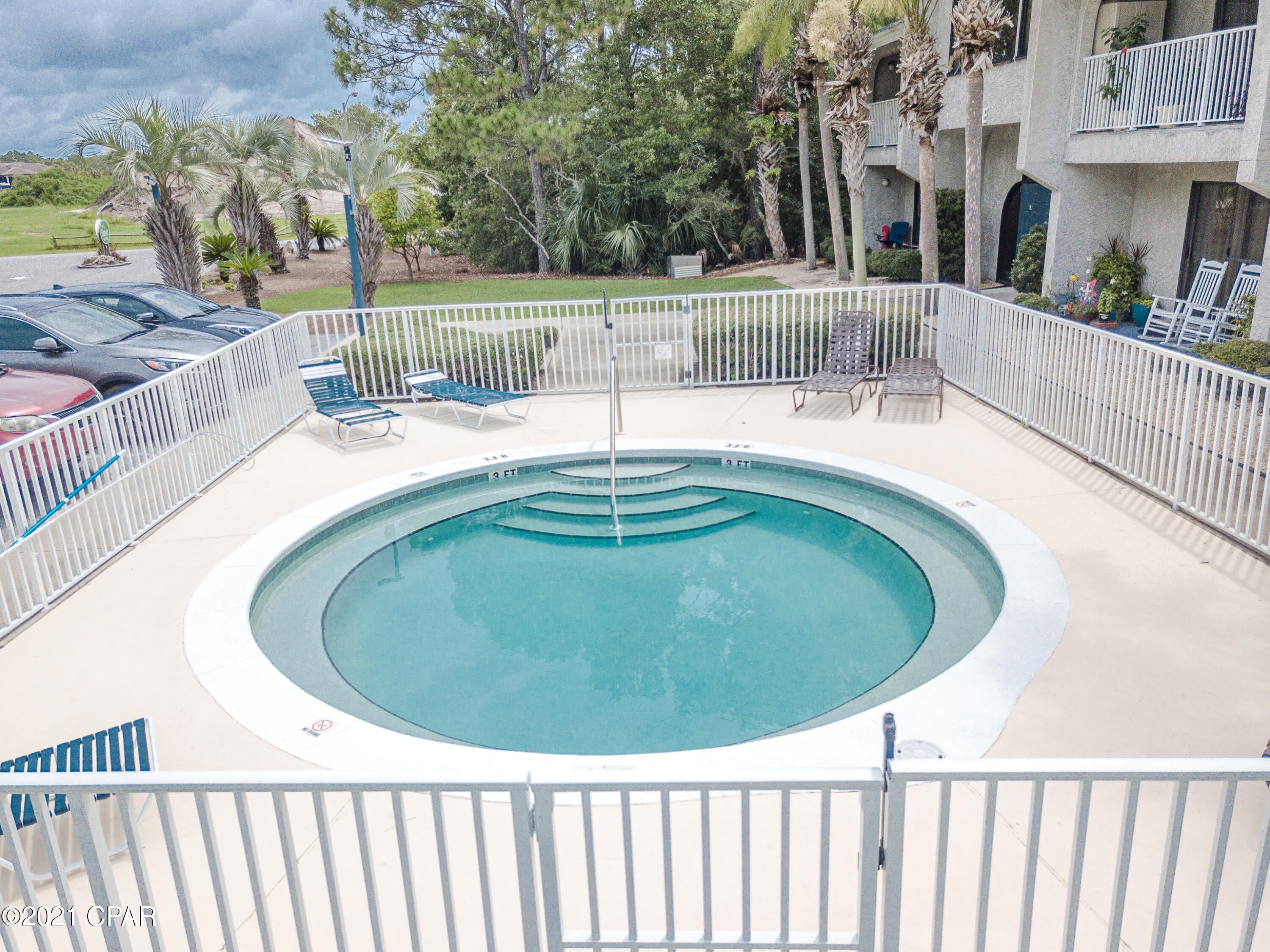 Hombre Golf Village - Residential