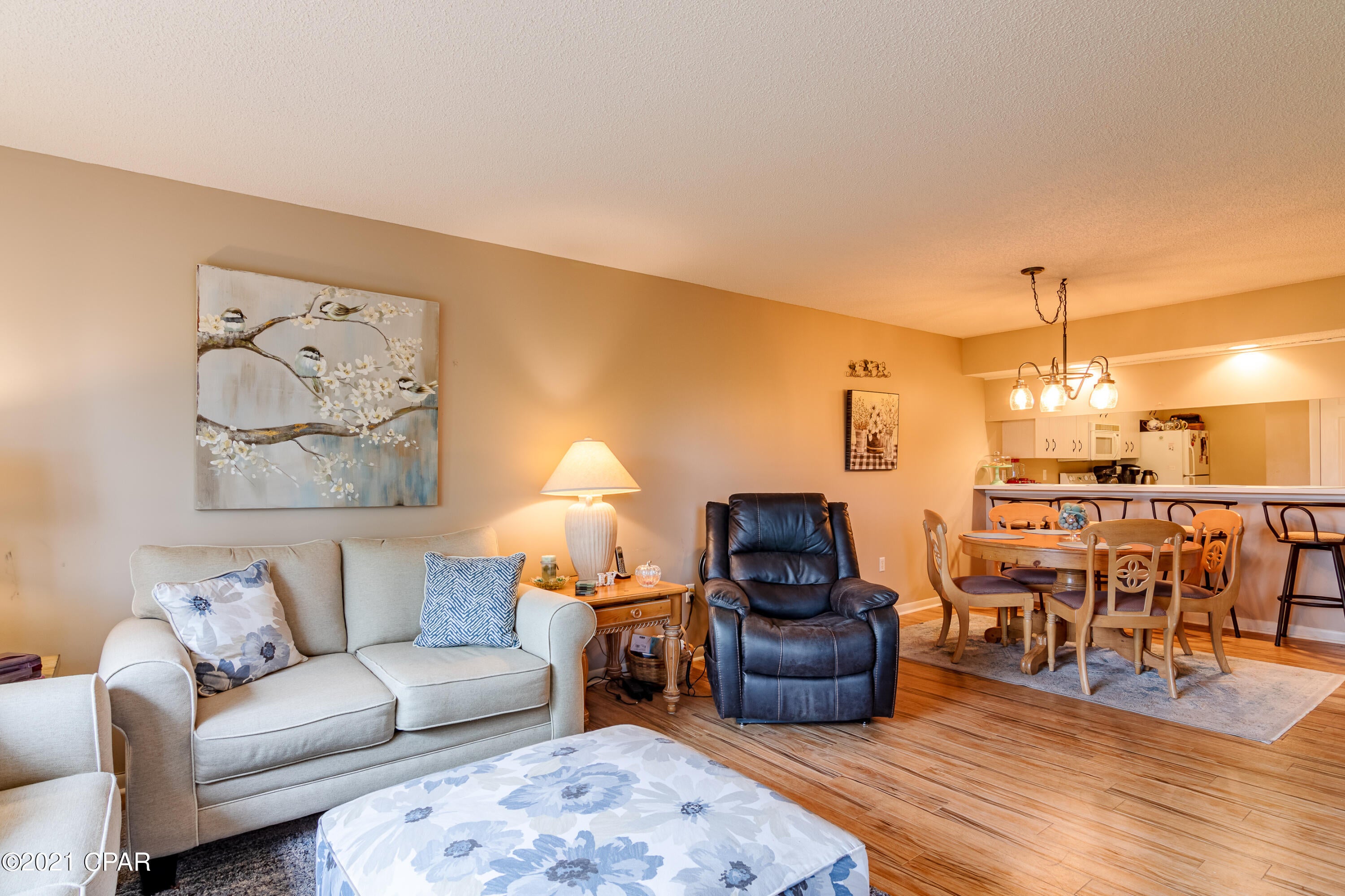 Hombre Golf Village - Residential