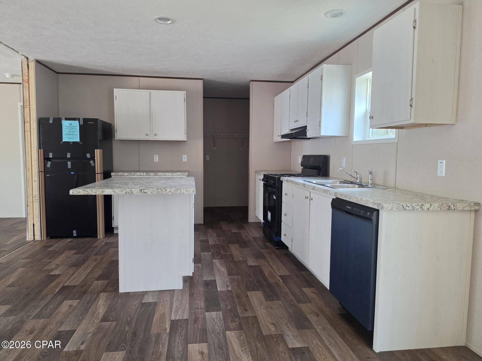 Compass Lake Hills Unit 4 - Residential