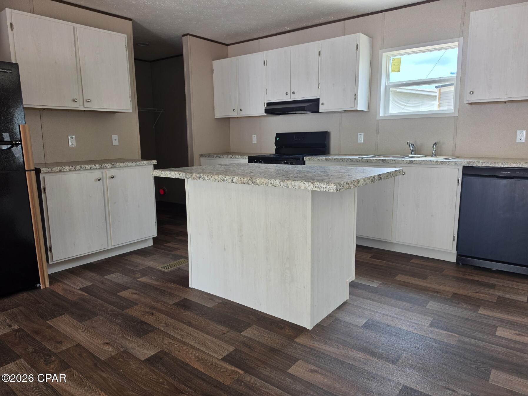 Compass Lake Hills Unit 4 - Residential