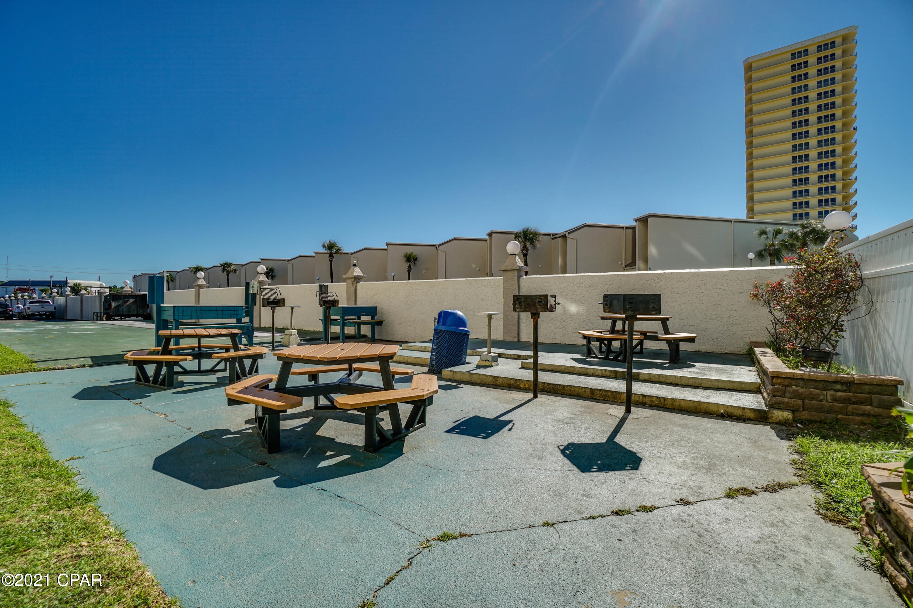 Summit - Residential