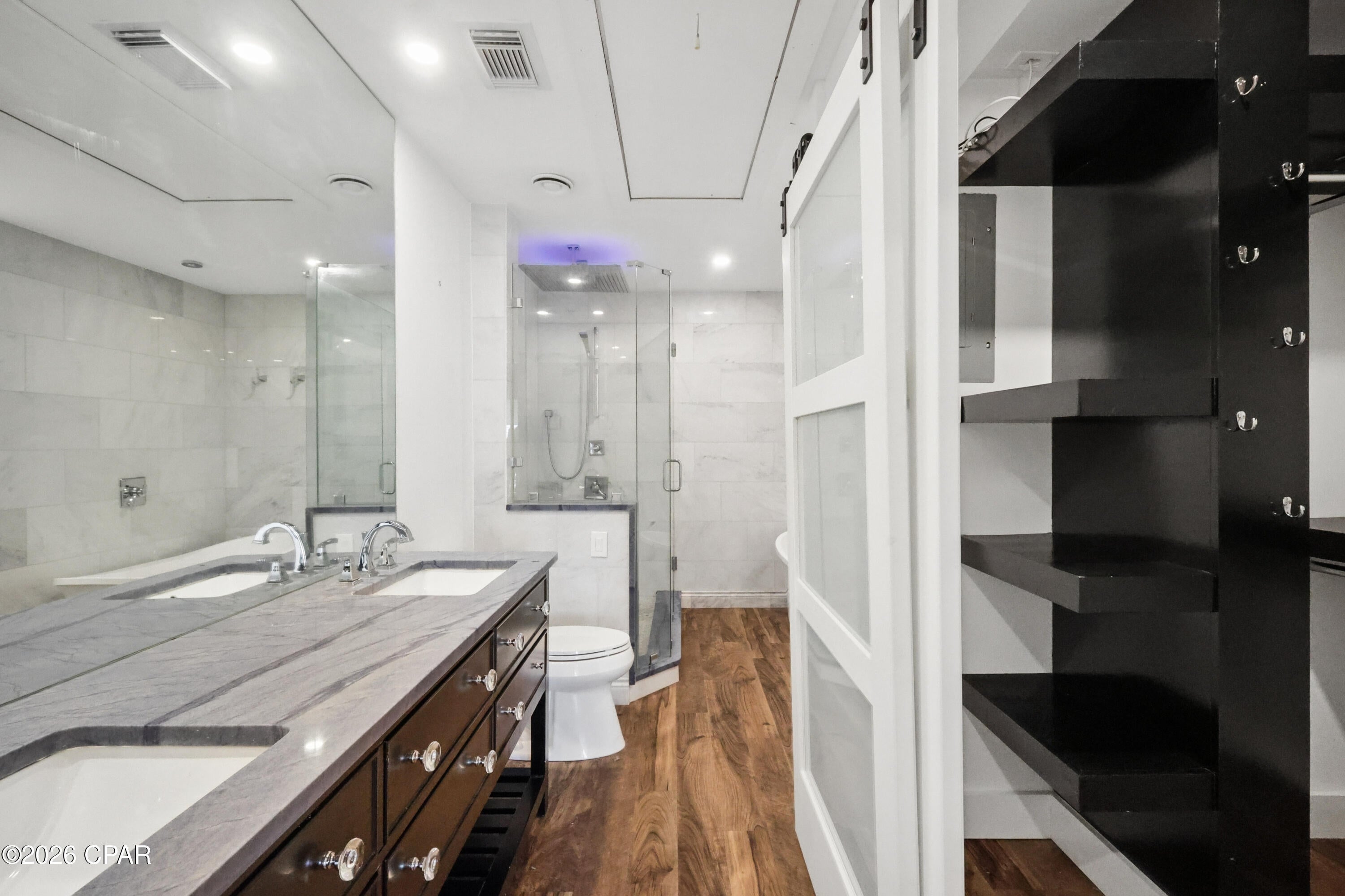 Bay Point Harbour Villas - Residential