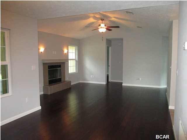 Country Lake Estates - Residential