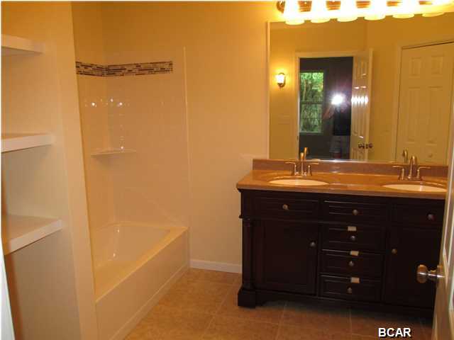Country Lake Estates - Residential