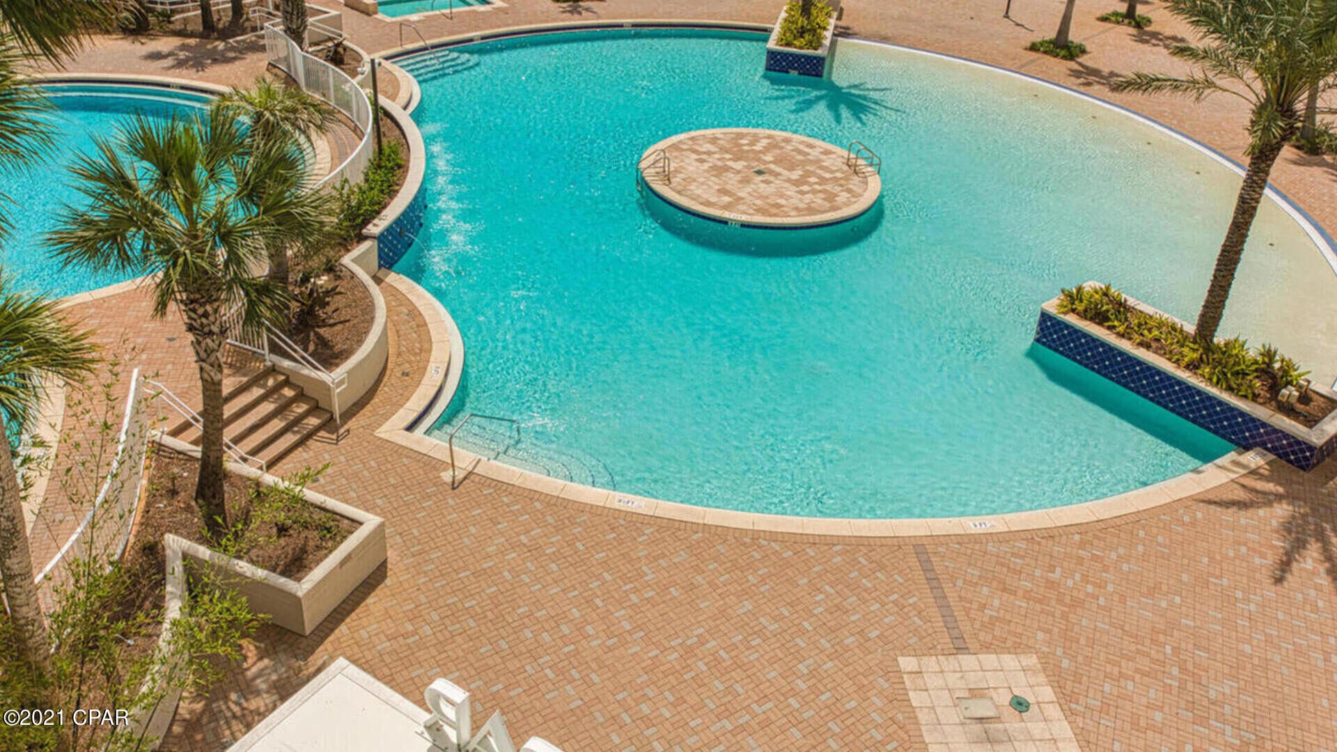 Laketown Wharf - Residential