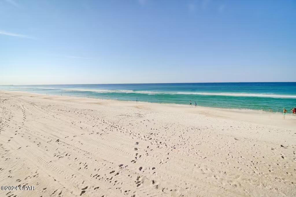 Beachwalk Condo - Residential Lease