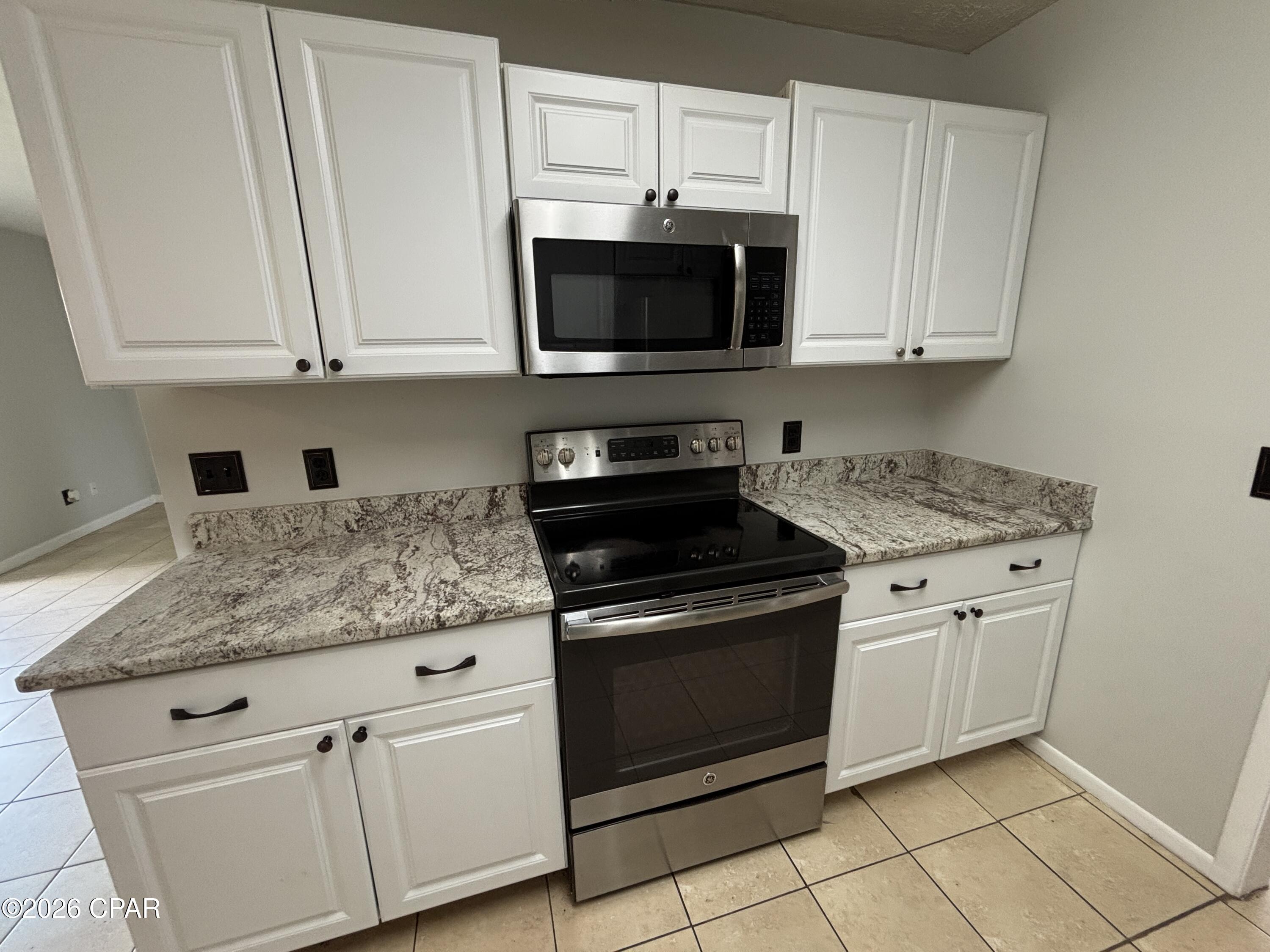 Pine Forest Est Ph 1 - Residential Lease