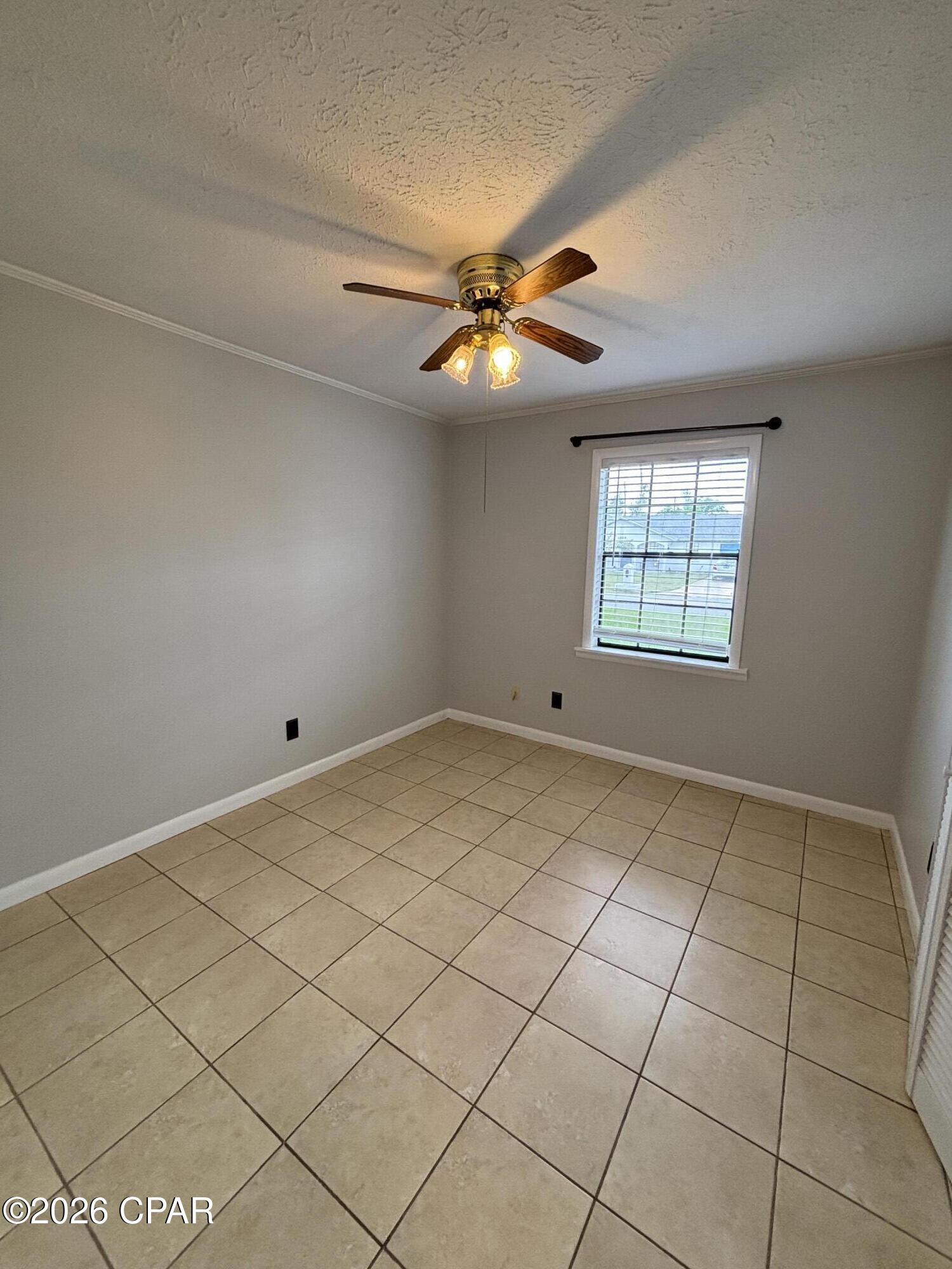 Pine Forest Est Ph 1 - Residential Lease