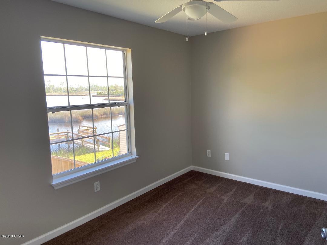 Shadow Bay Unit 2 Replat - Residential Lease