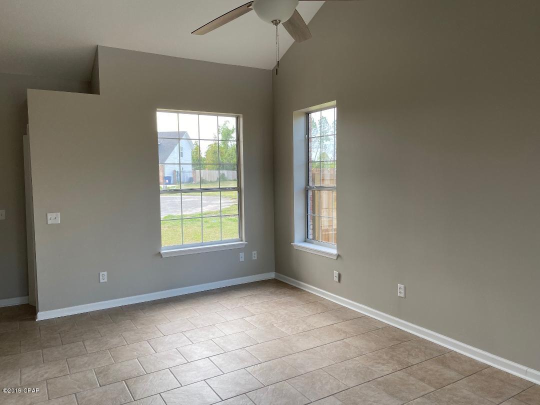 Shadow Bay Unit 2 Replat - Residential Lease