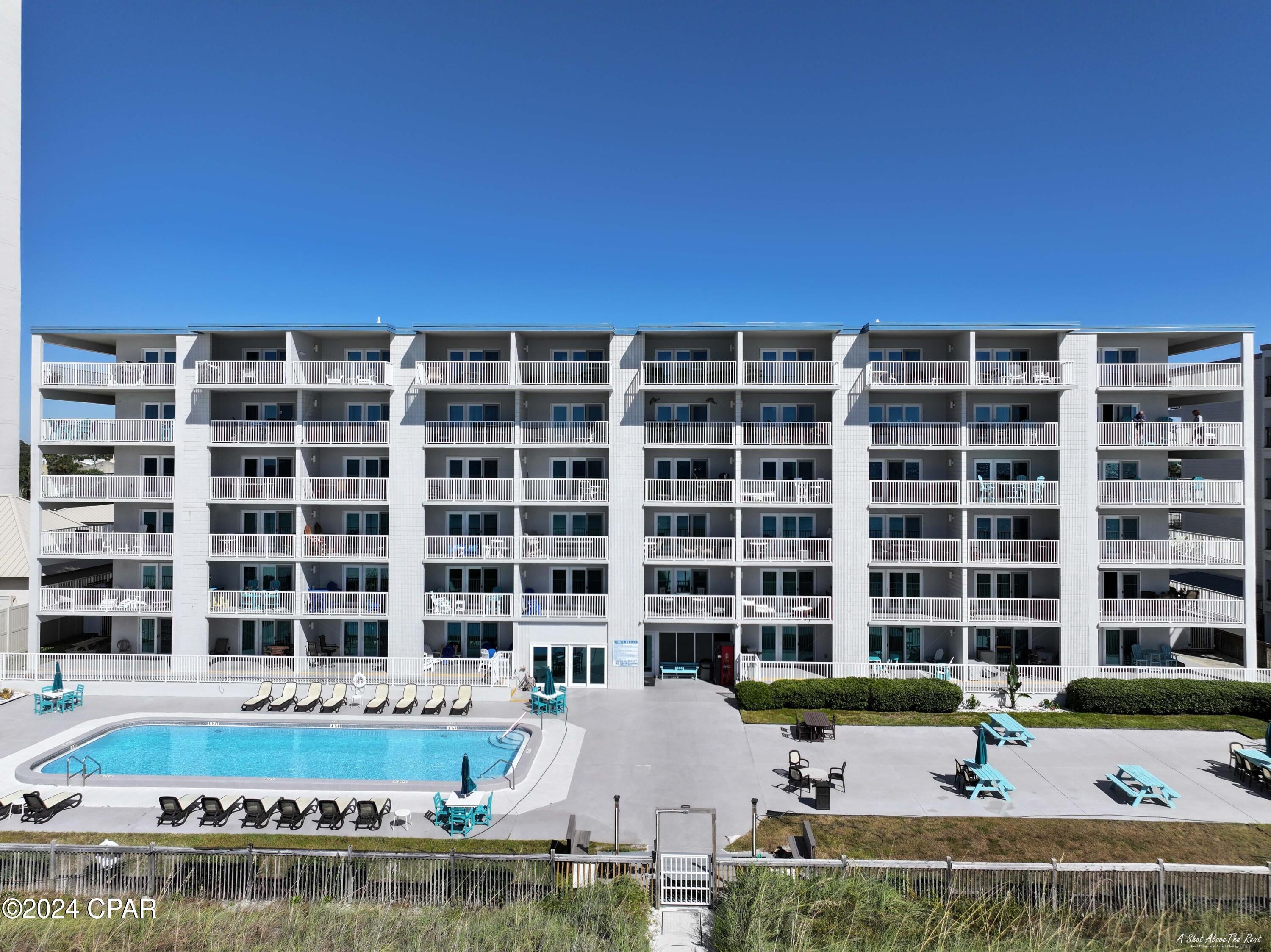 Mariner West Condo - Residential