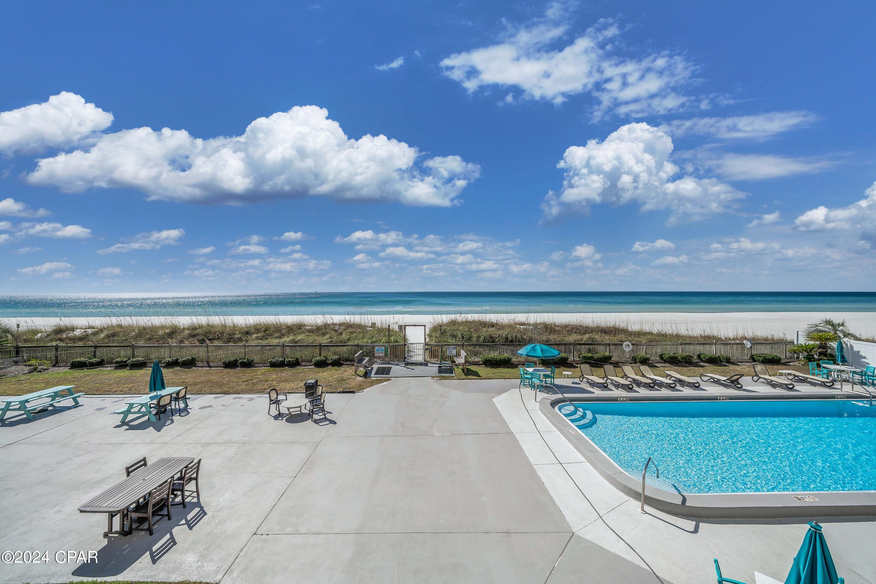 Mariner West Condo - Residential