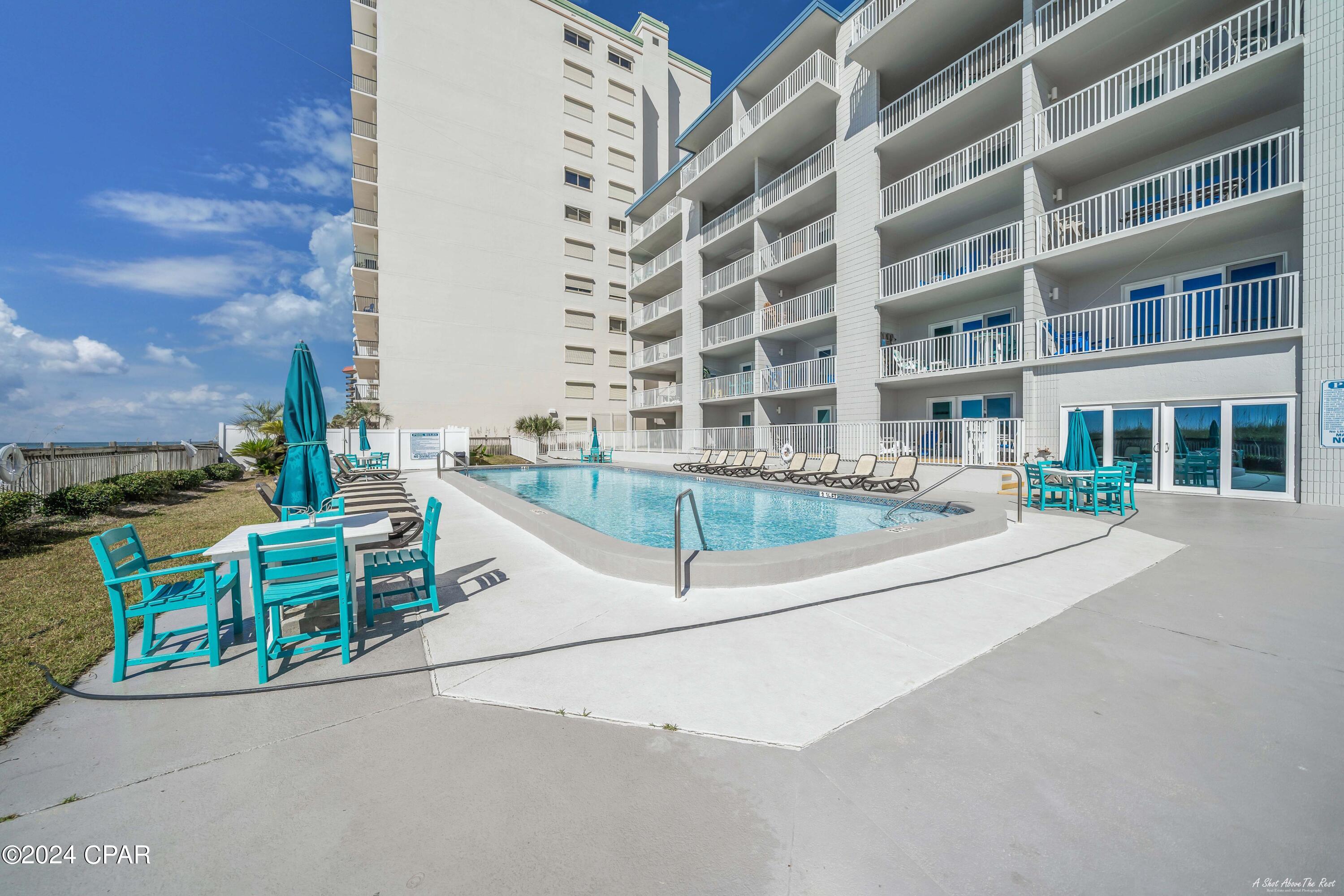 Mariner West Condo - Residential