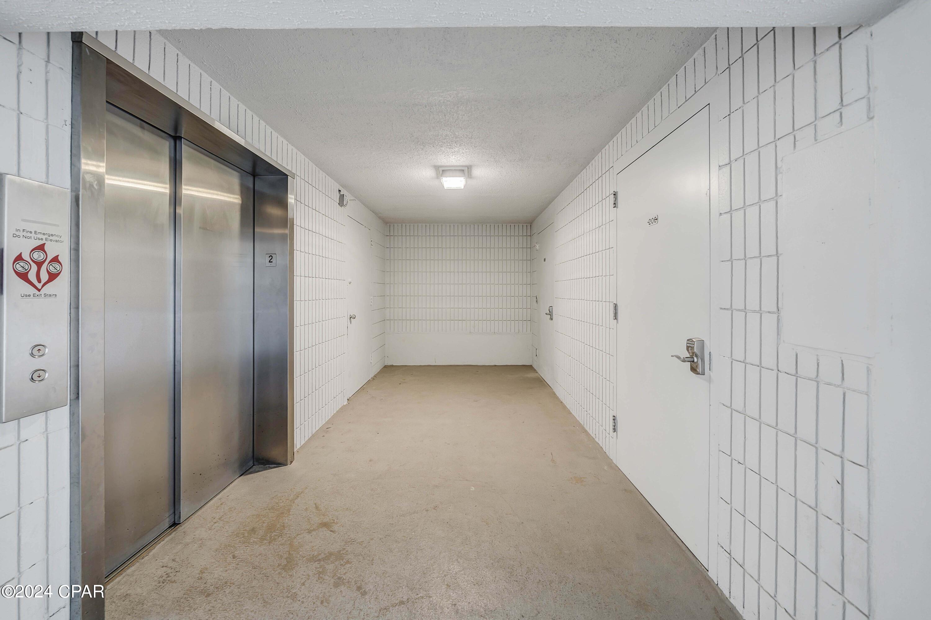 Mariner West Condo - Residential