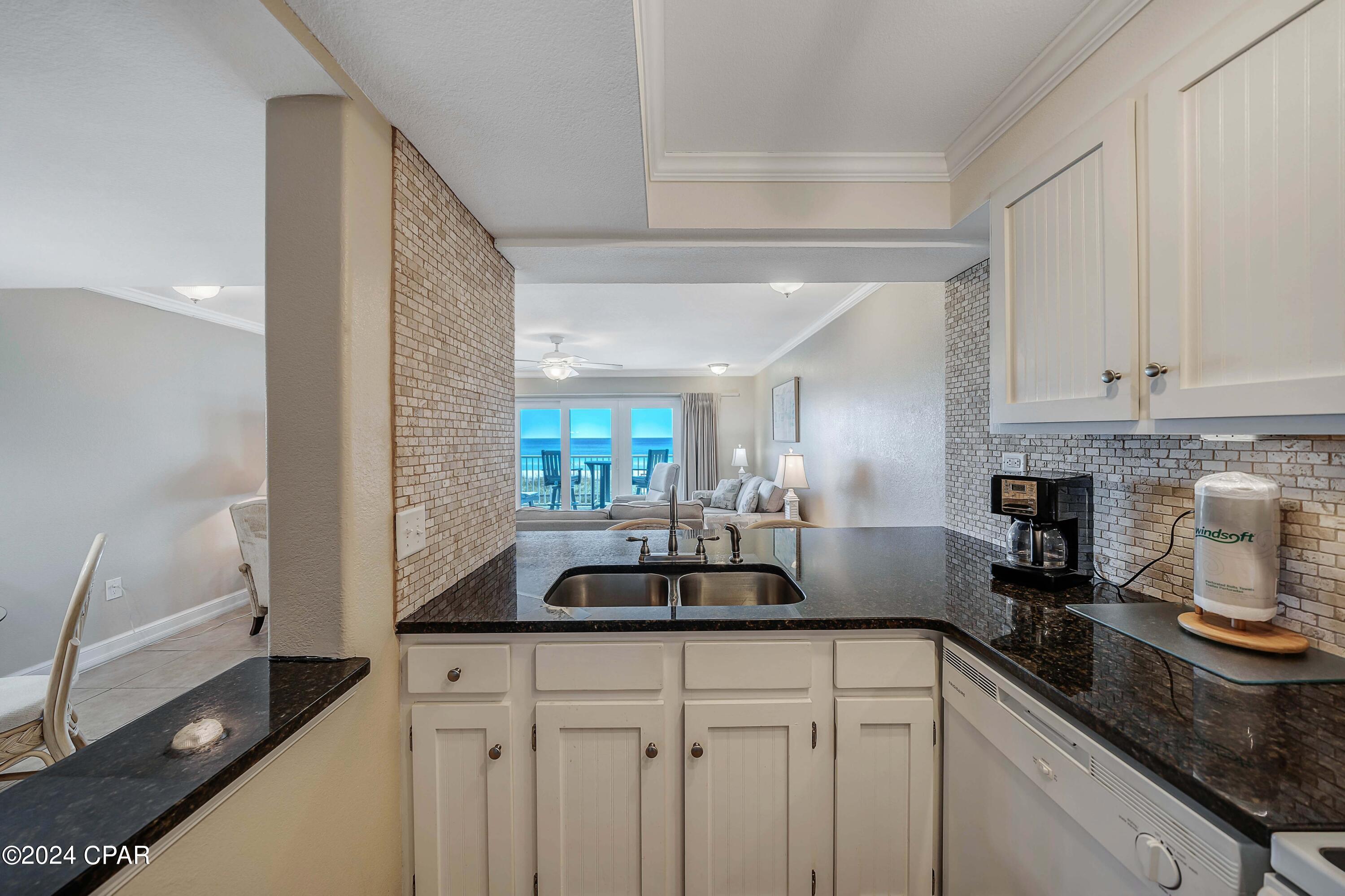 Mariner West Condo - Residential