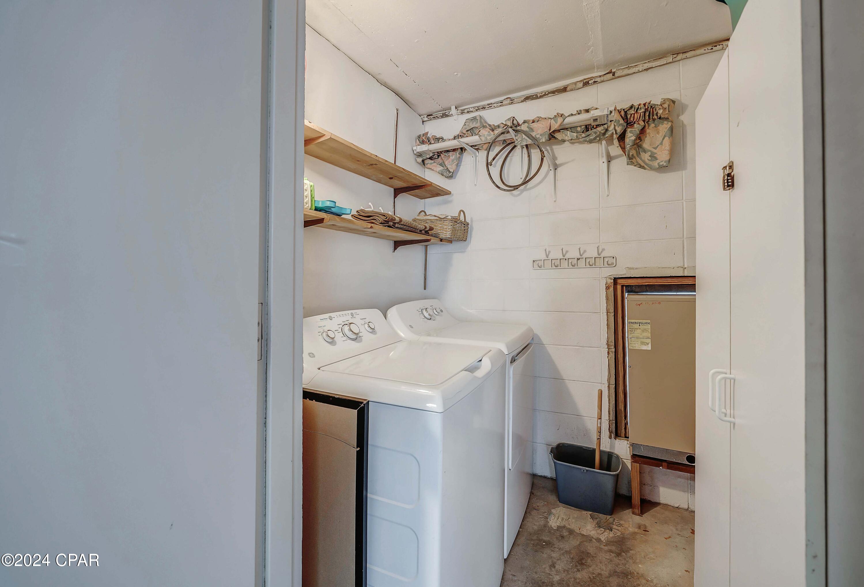 Mariner West Condo - Residential