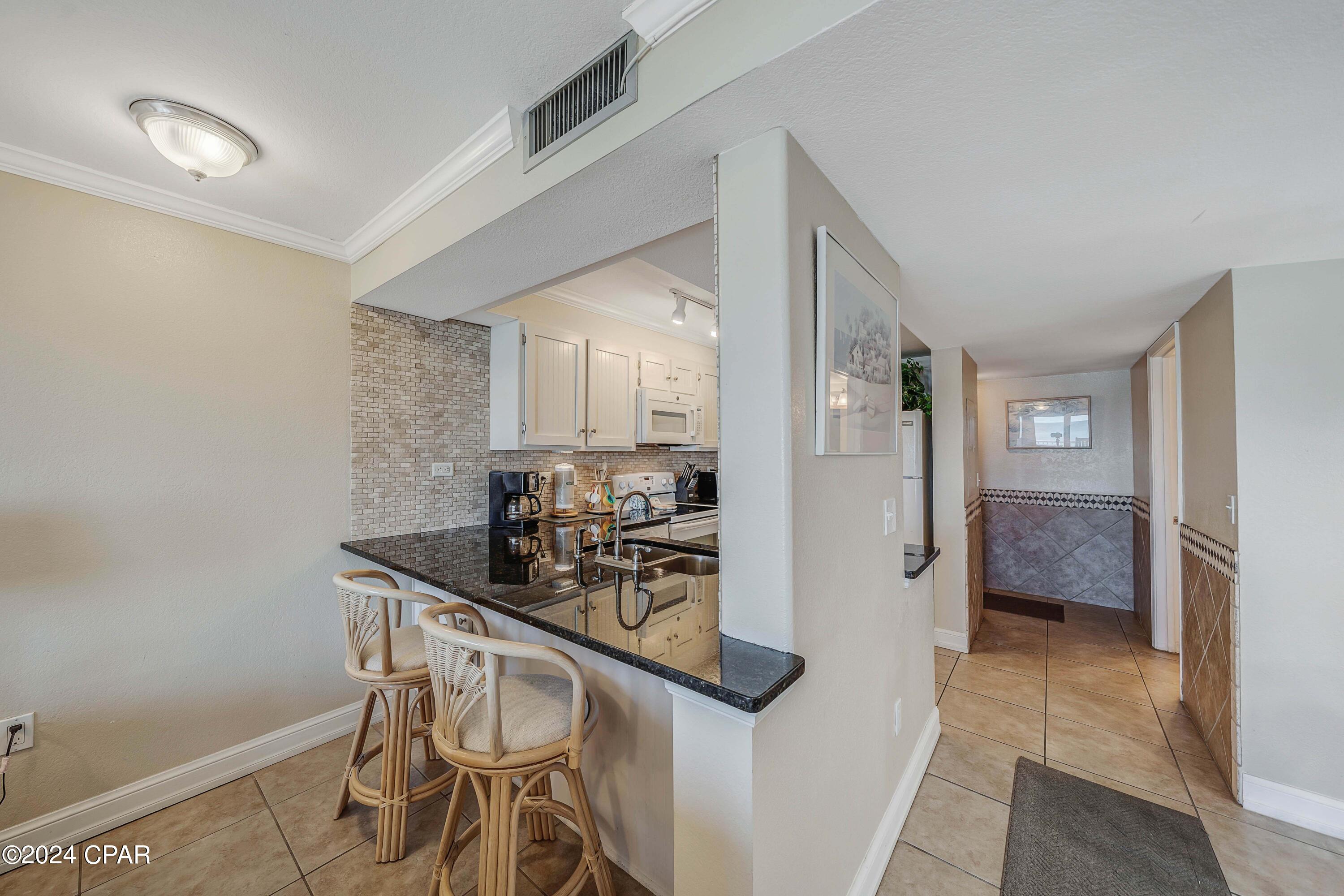 Mariner West Condo - Residential