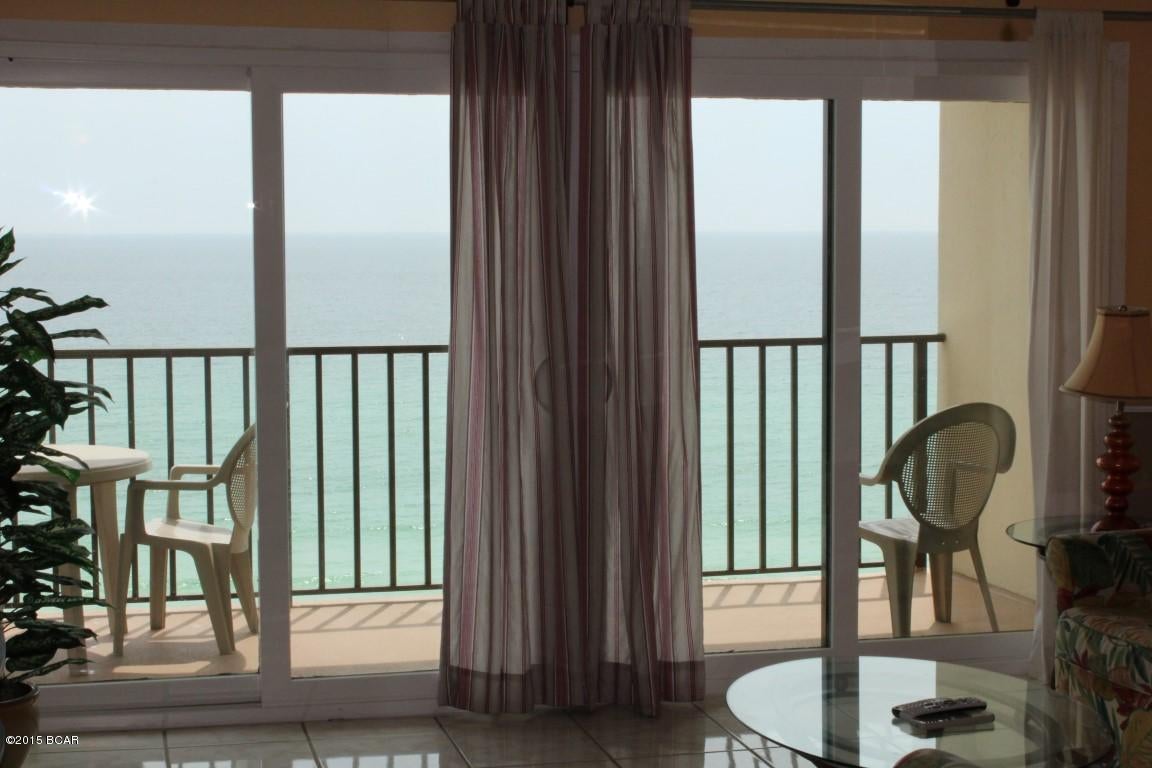 The Commodore - Residential