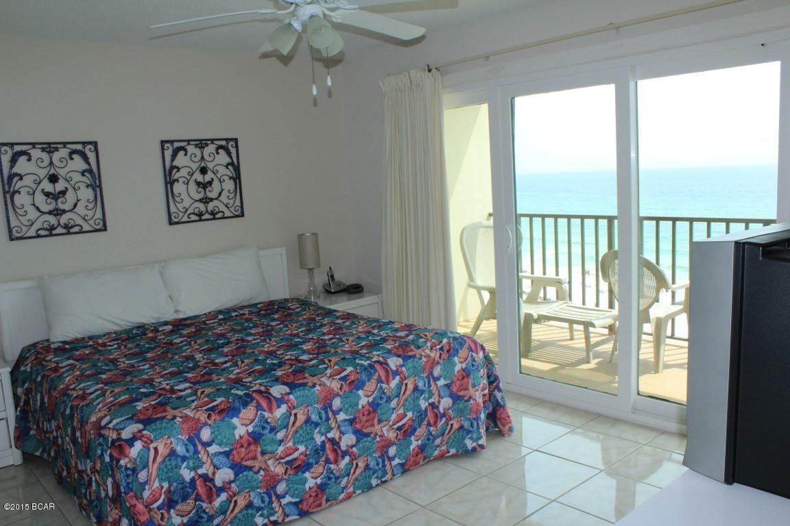 The Commodore - Residential