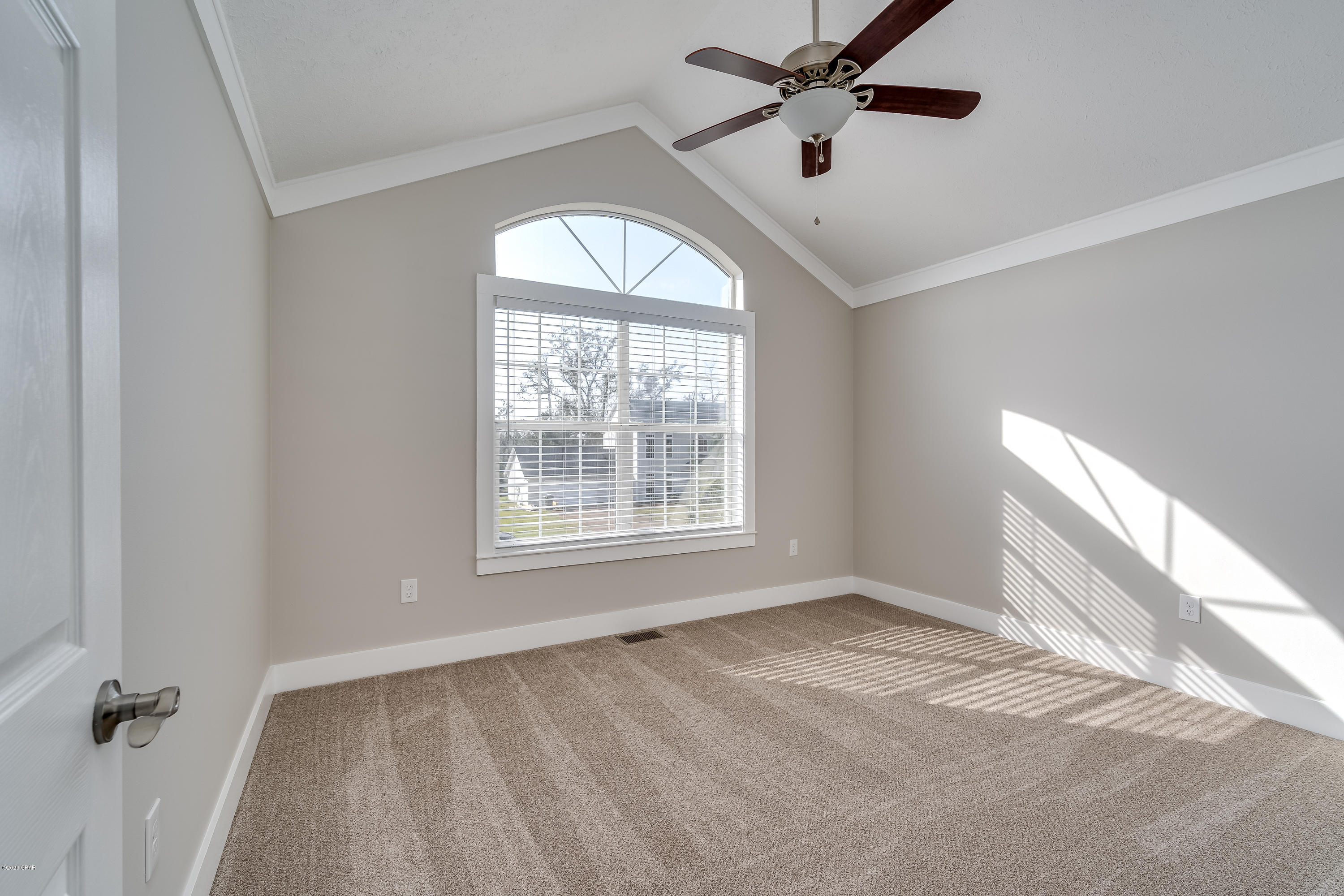 Country Club Harbour Estates - Residential Lease