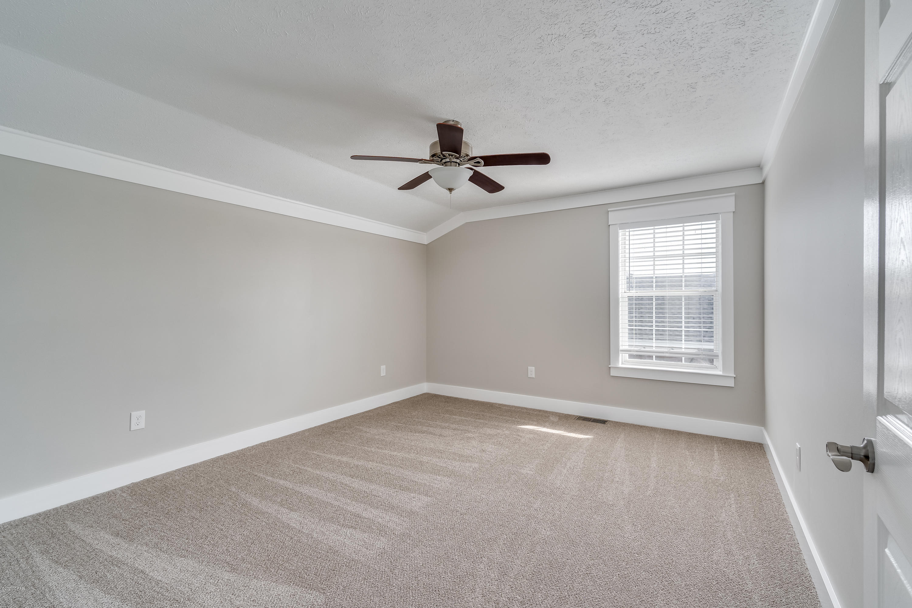 Country Club Harbour Estates - Residential Lease